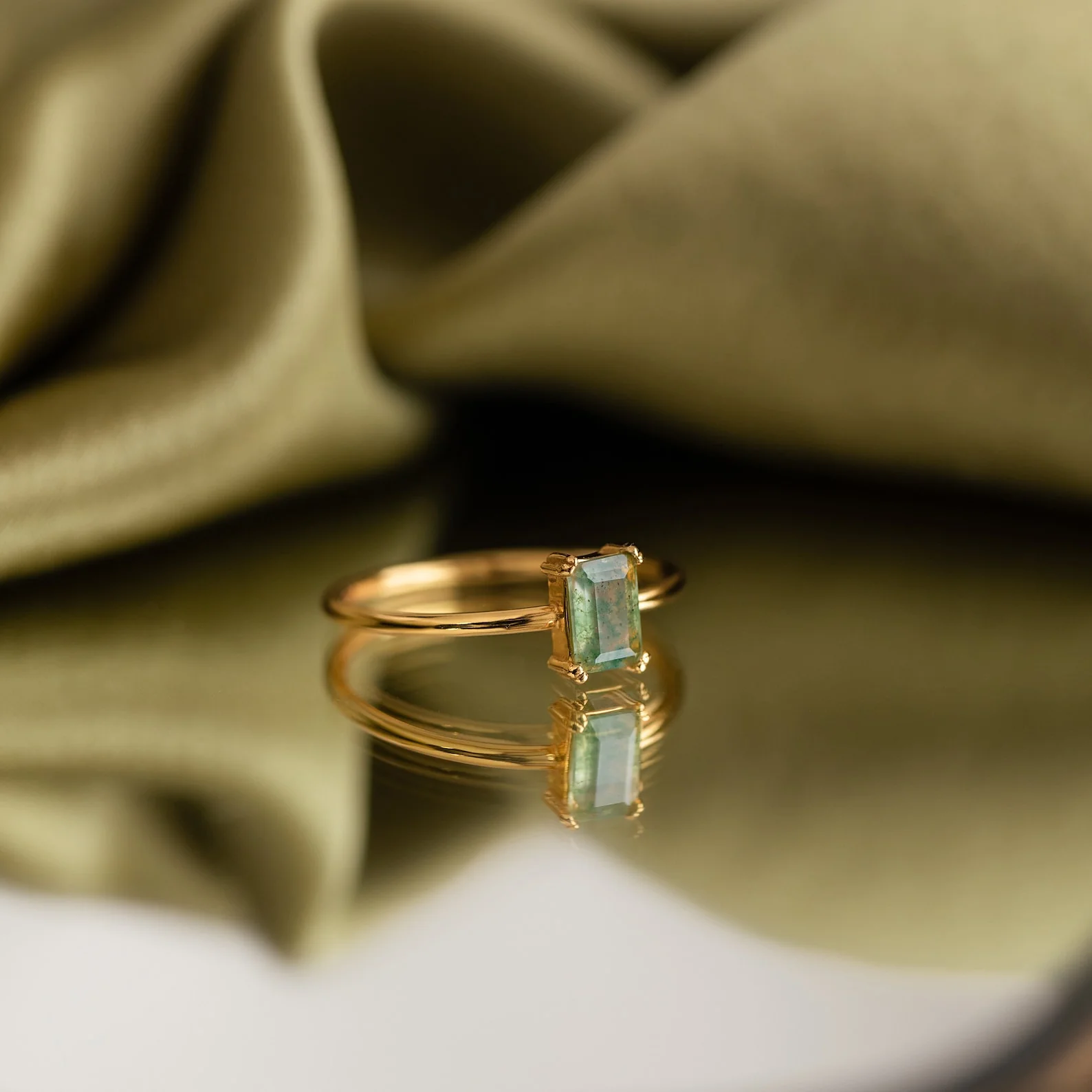 Agate Emerald Ring - Image 8