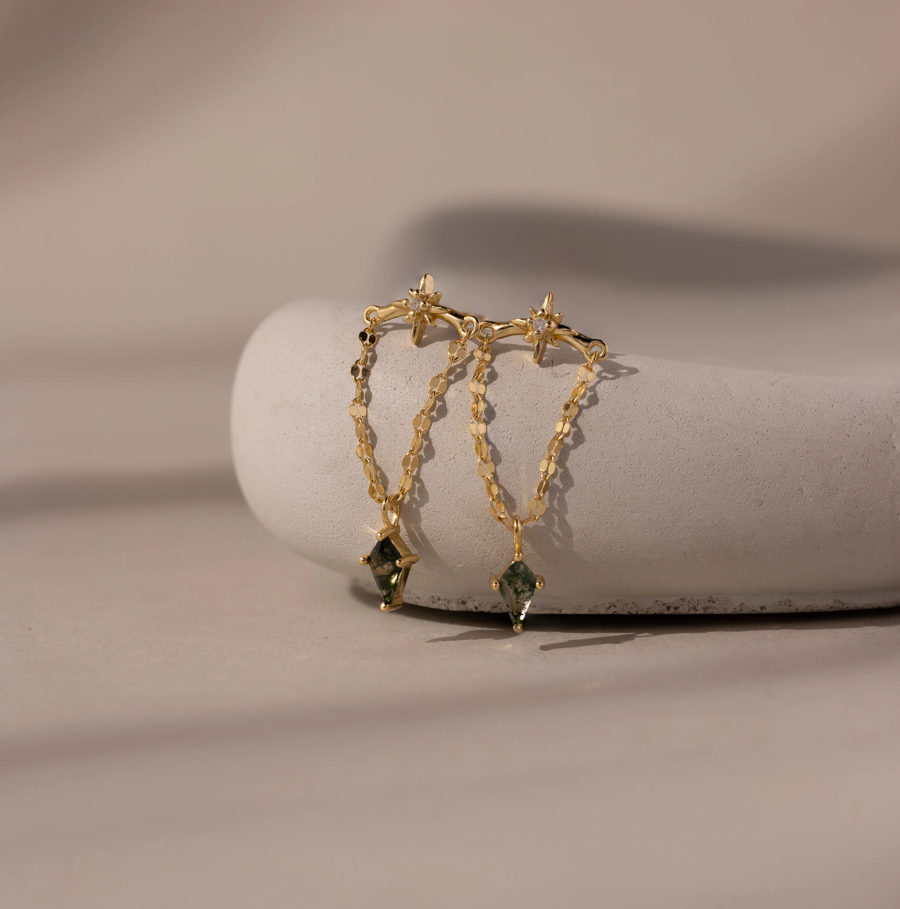 Agate Star Chain Earrings in 18K Gold - Image 5
