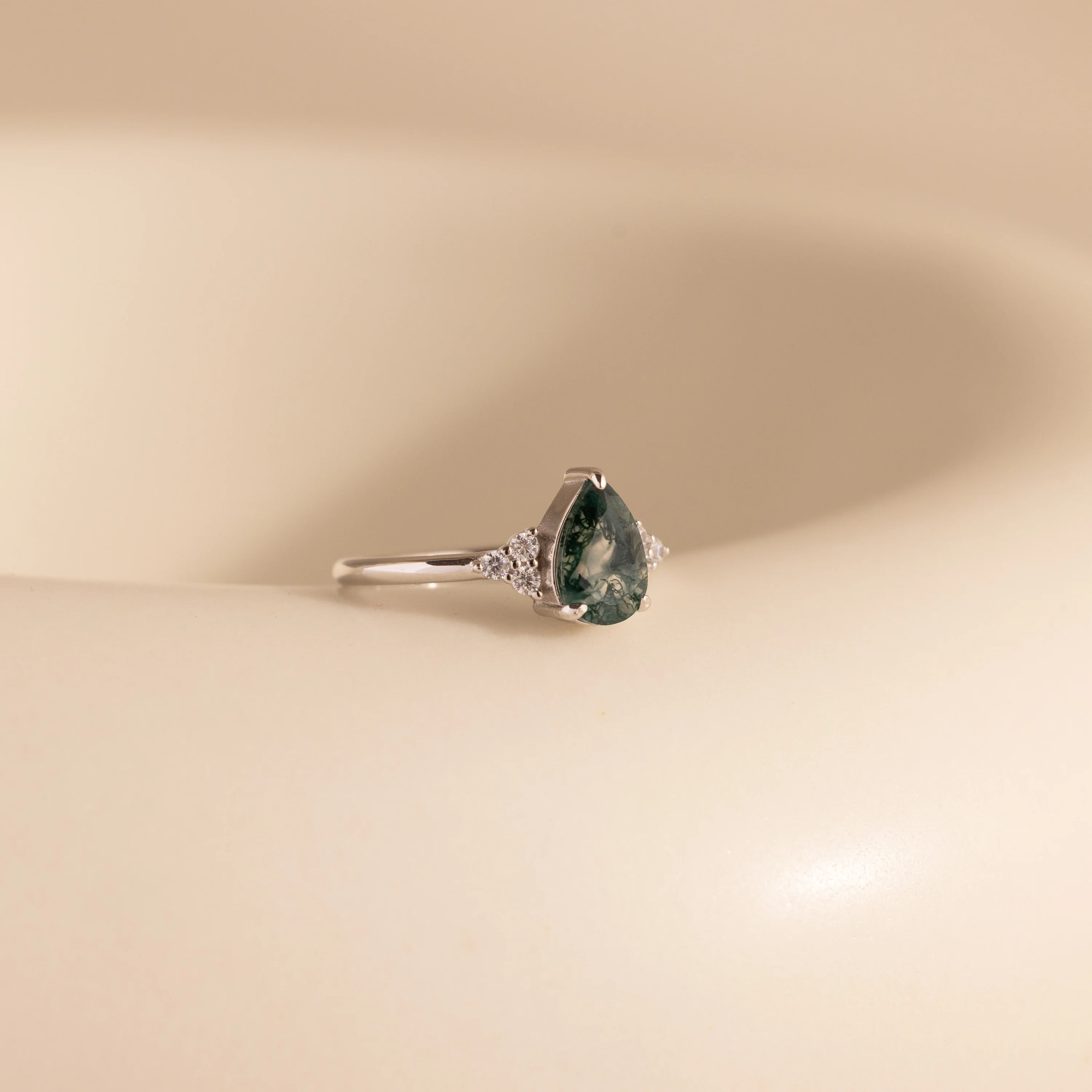 Agate Teardrop Ring in Silver - Image 3
