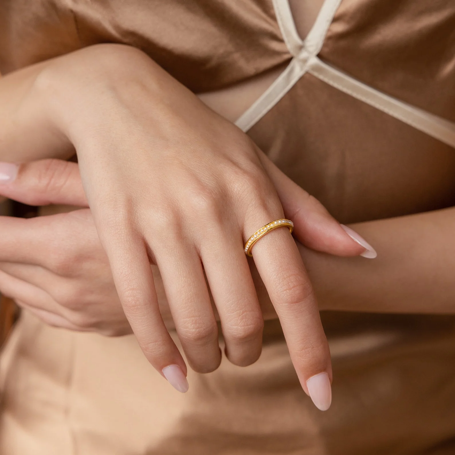 Alicia Pearl Inlay Band - Image 6