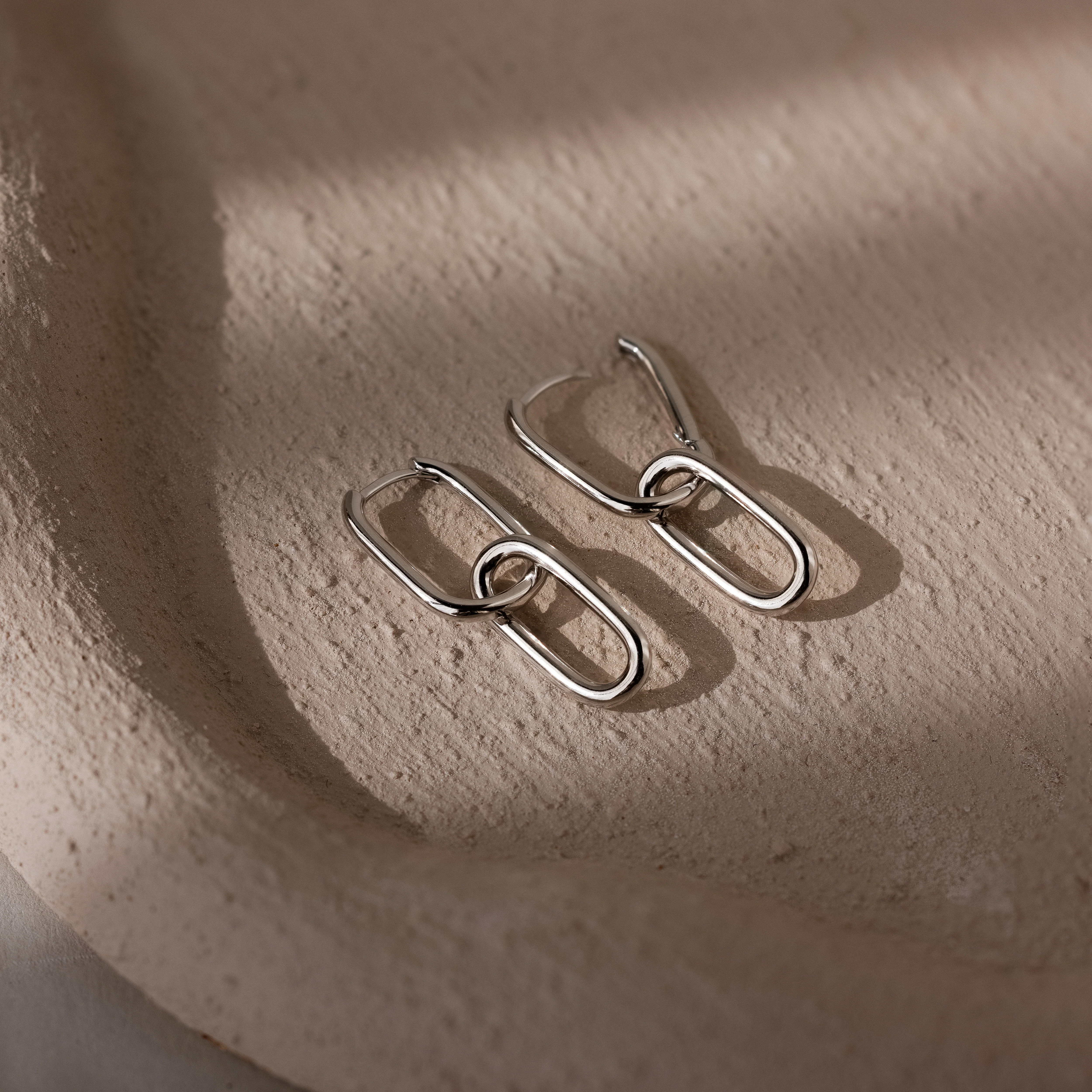 Amanda Link Earrings in Silver - Image 3