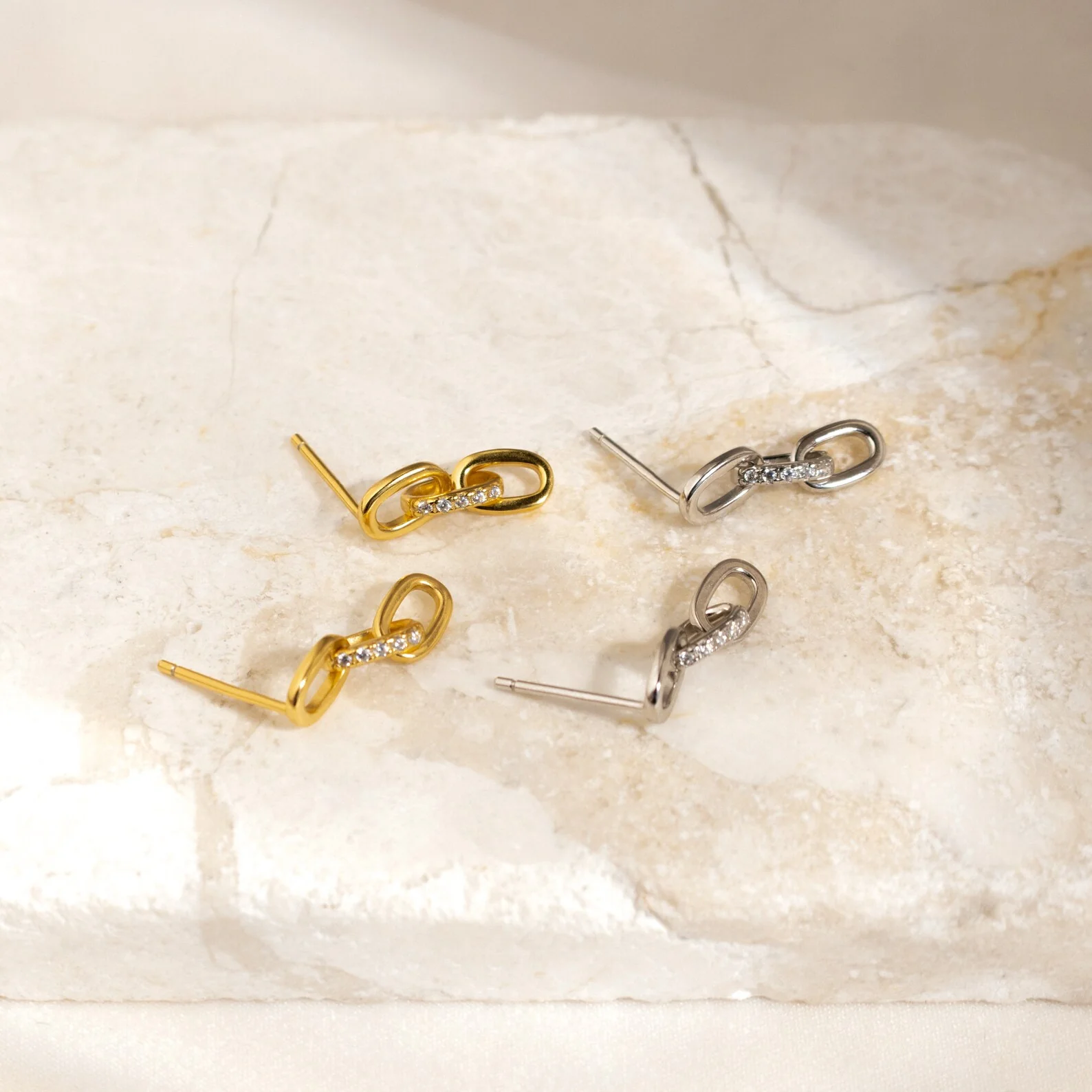 Amia Pave Link Earrings - Image 3