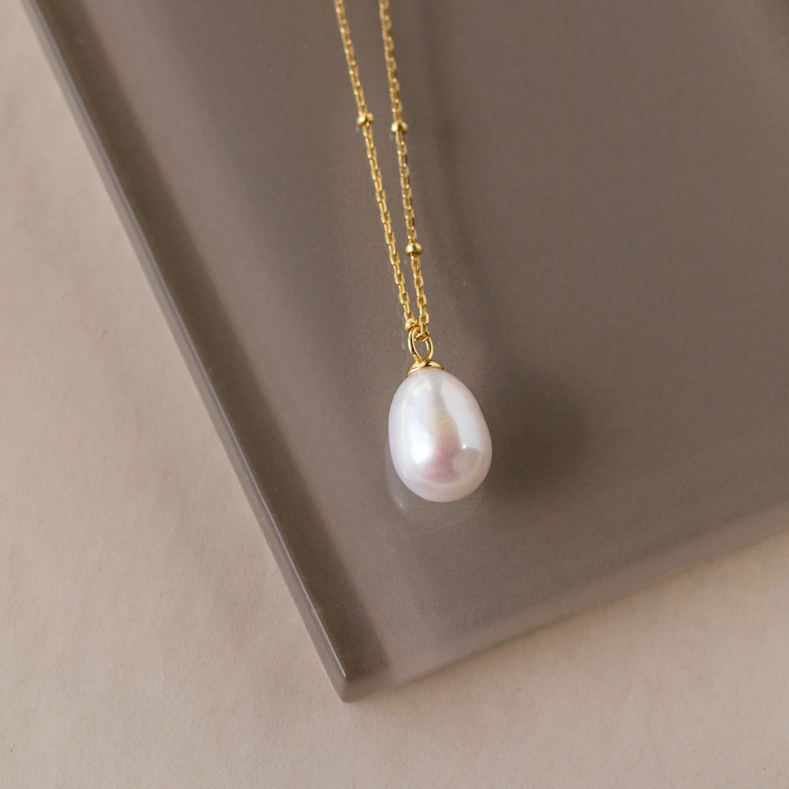 Ariel Pearl Necklace - Image 7