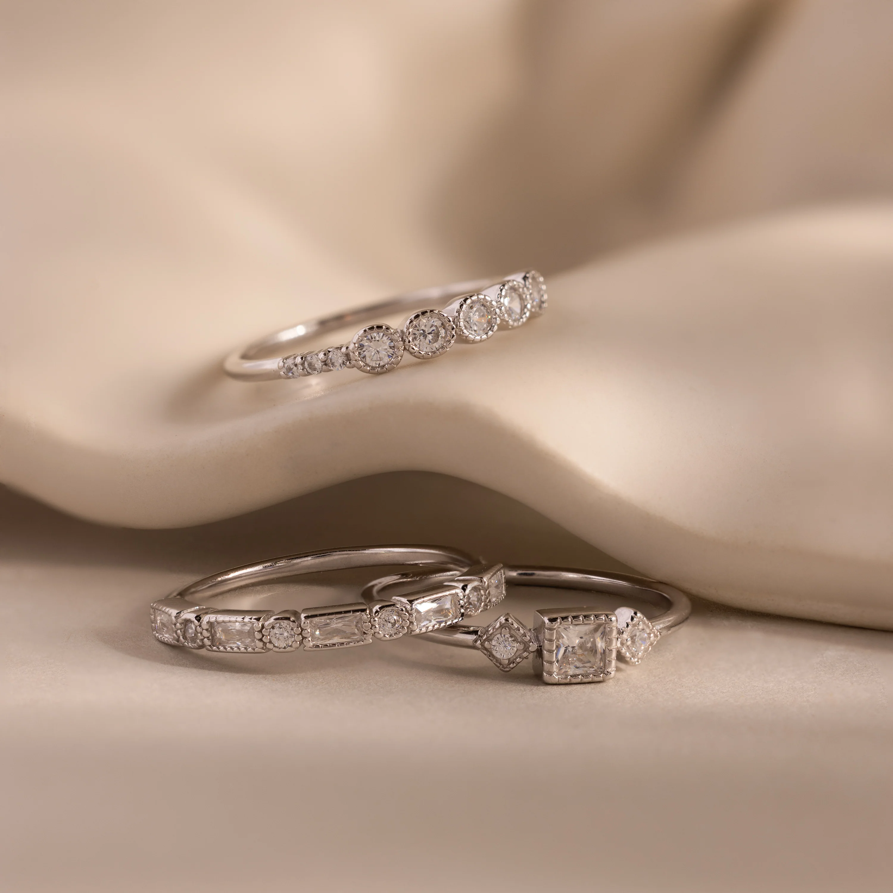 Art Deco Diamond Ring Set in Silver - Image 3