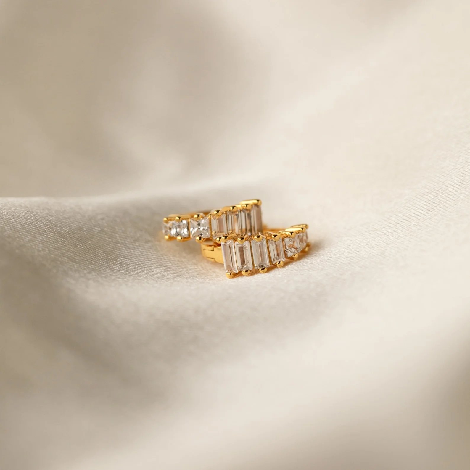 Art Deco Huggies - Image 2