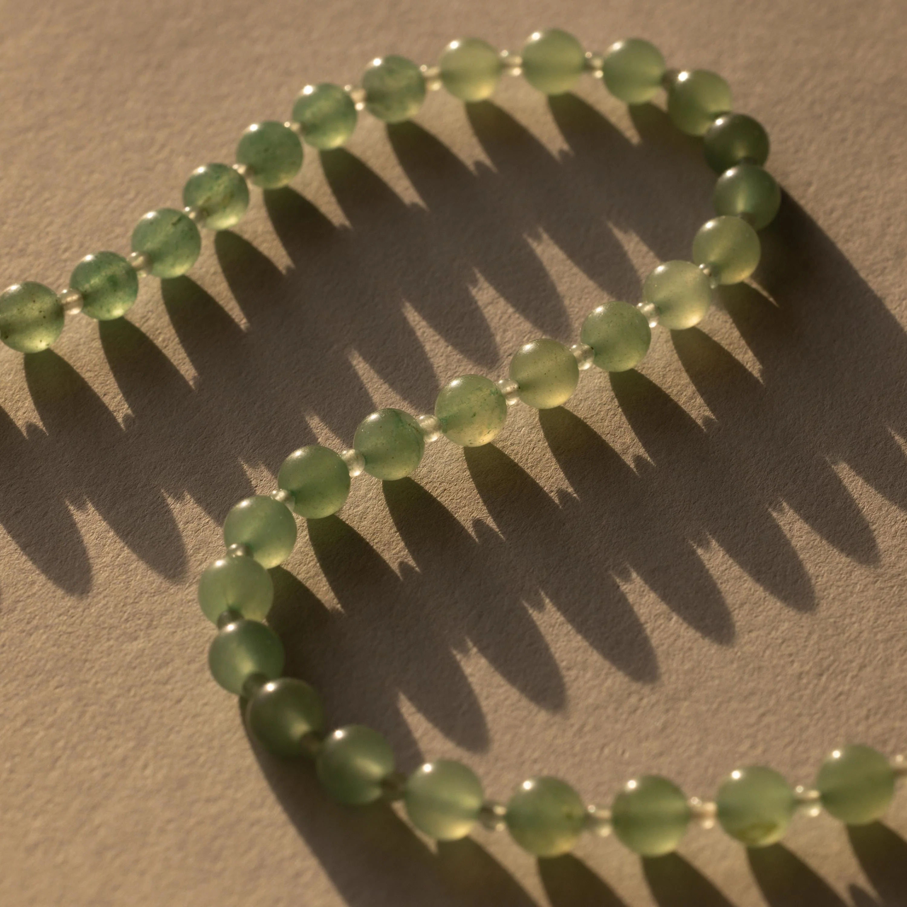 Aventurine Choker Necklace in 18K Gold - Image 3