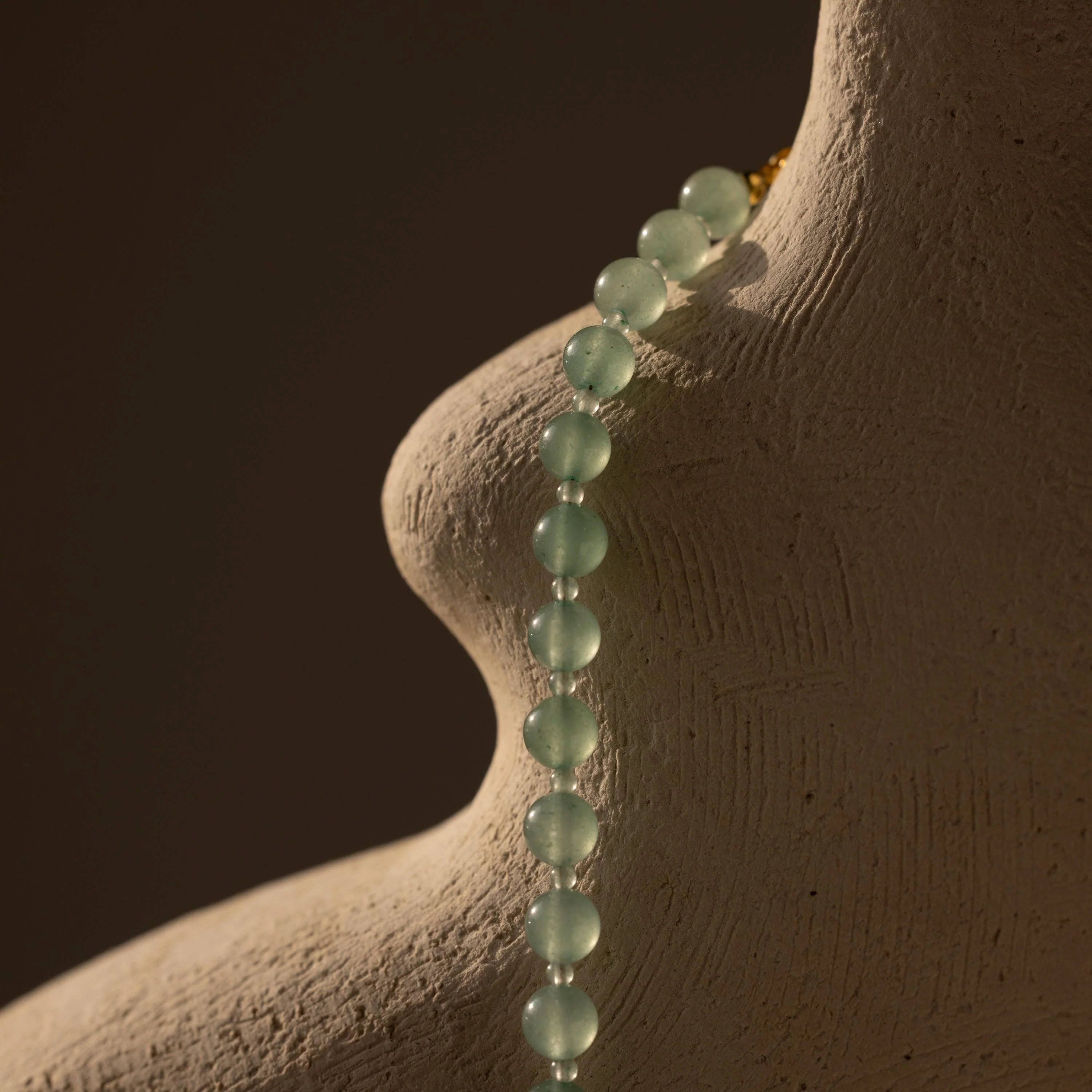 Aventurine Choker Necklace in Silver - Image 5