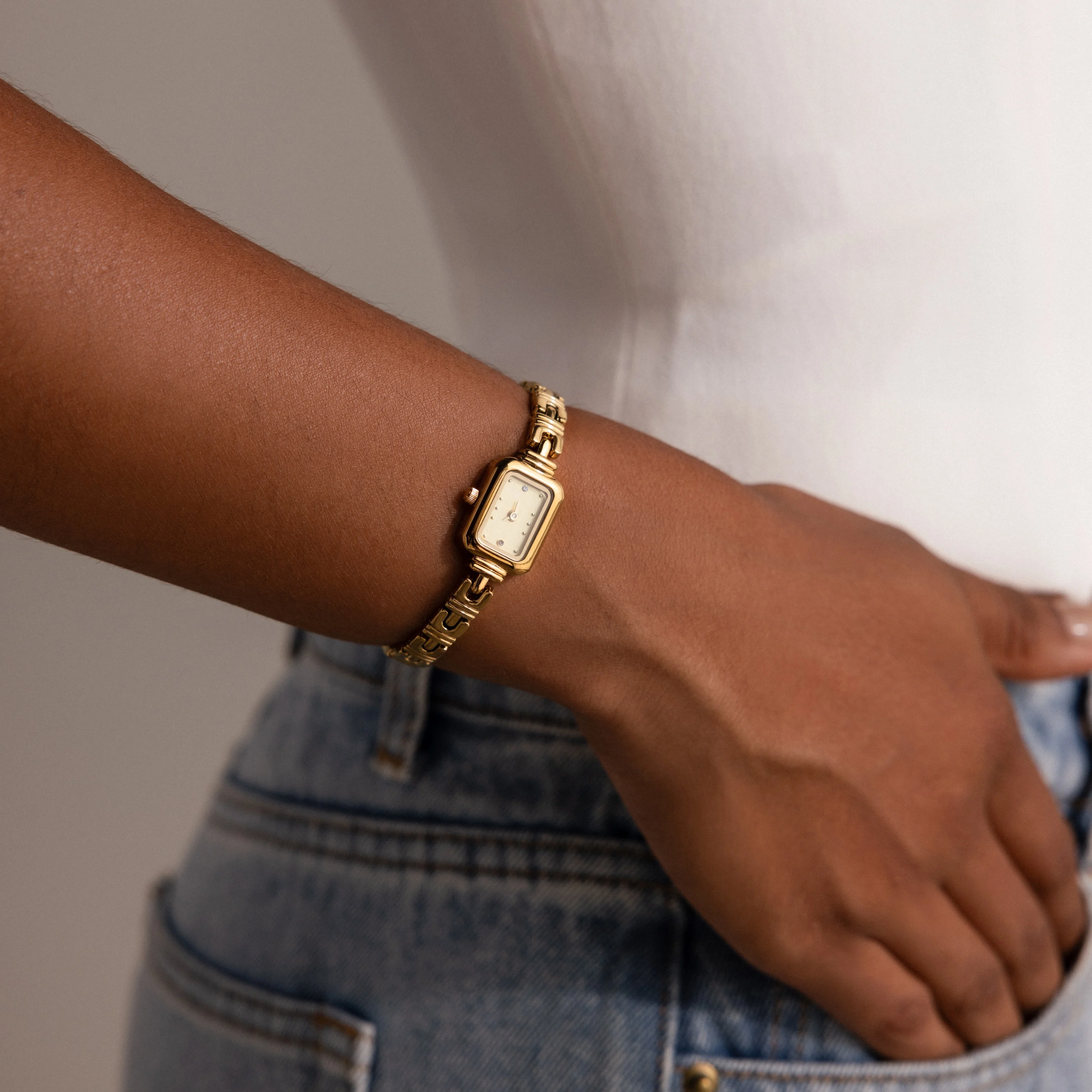 Azteca Link Timepiece in 18K Gold - Image 4