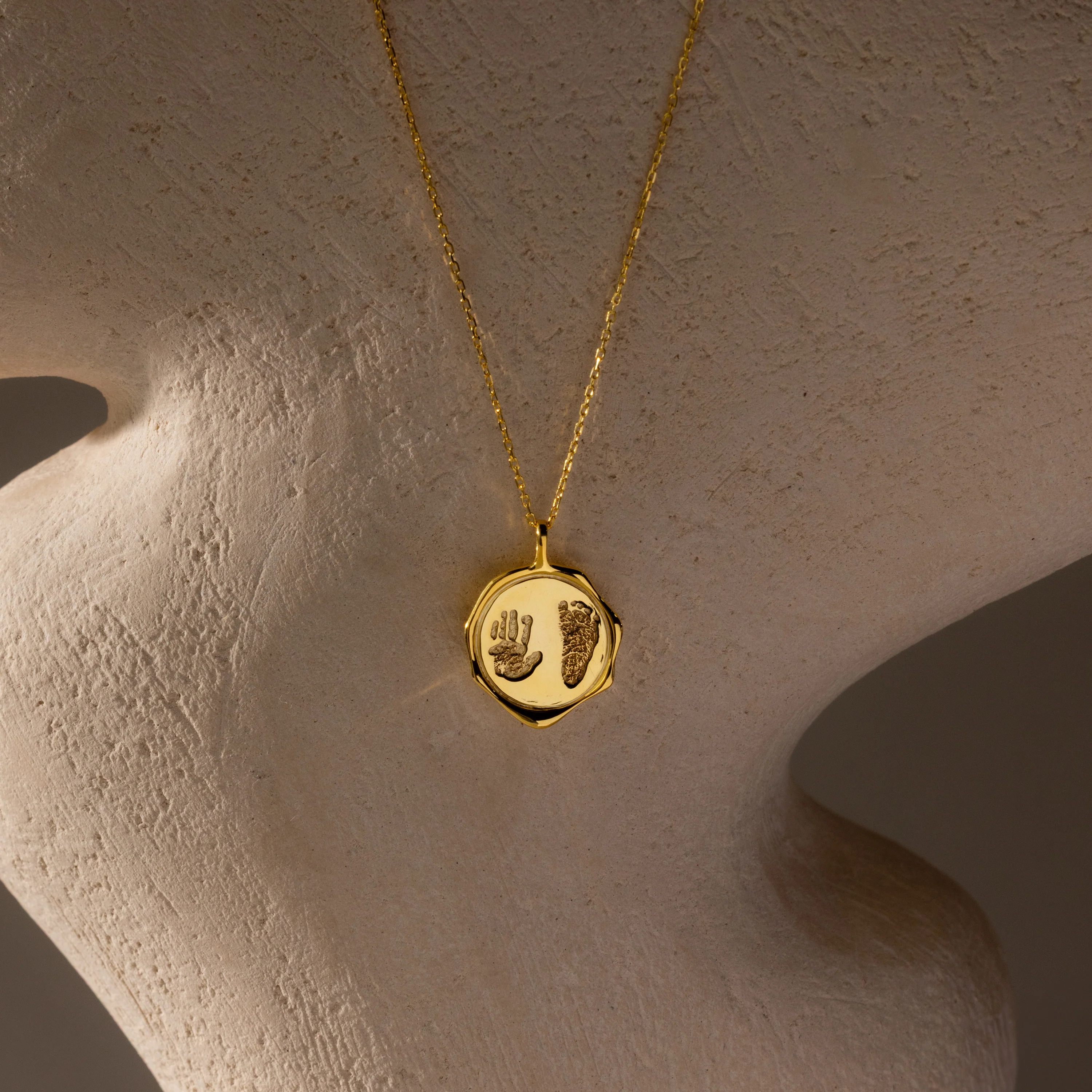 Baby Hand & Footprint Necklace in 18K Gold - Image 5