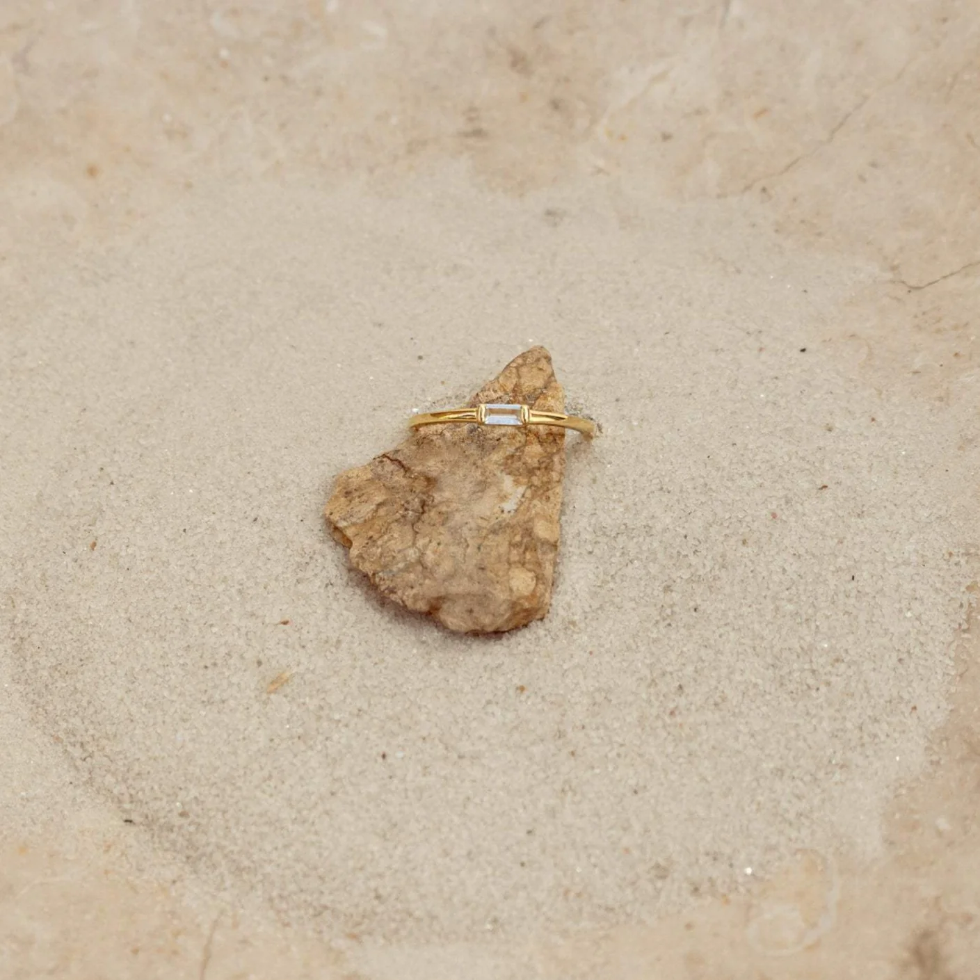 Baguette Diamond Ring in 18K Gold - Image 3