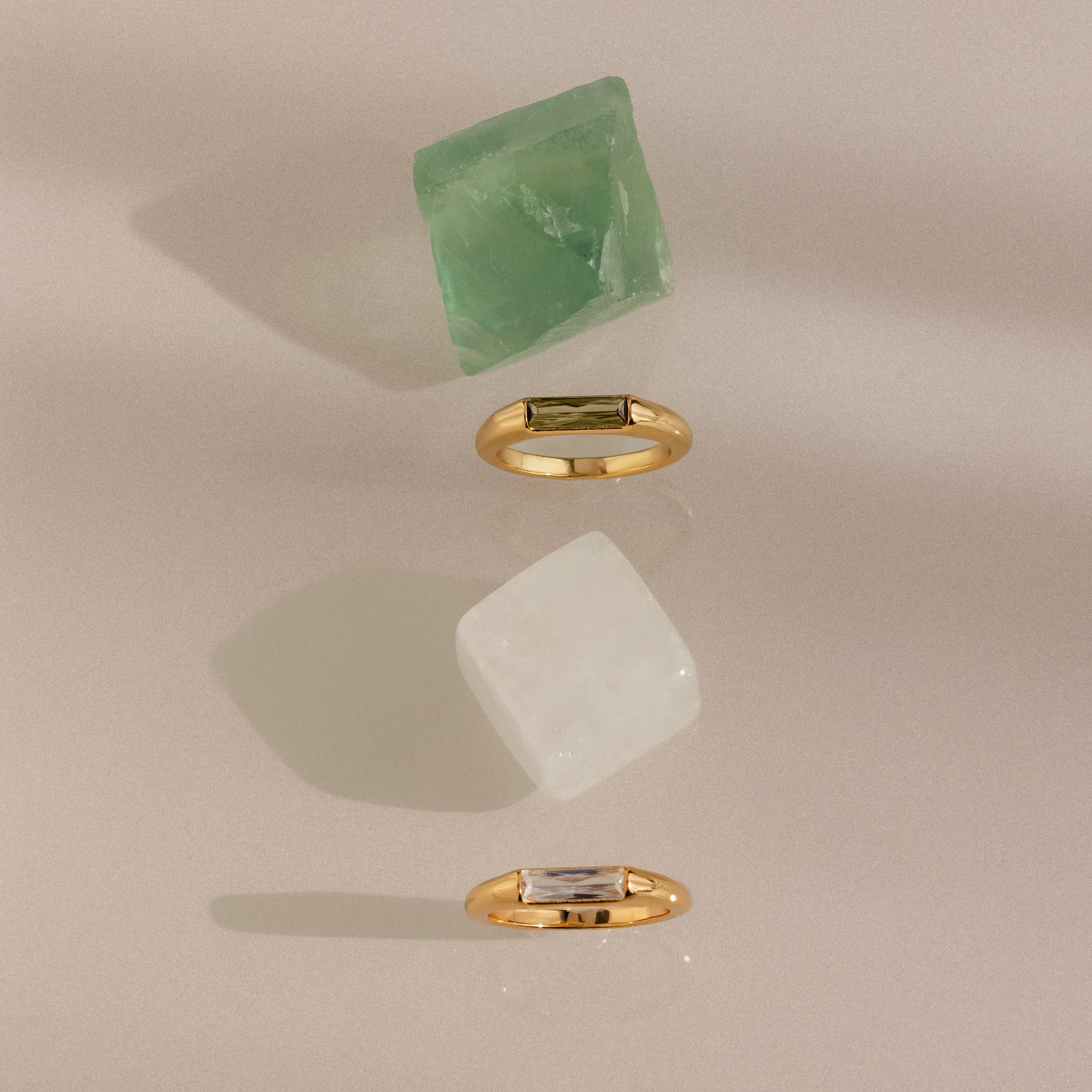 Baguette Signet Ring - Image 8