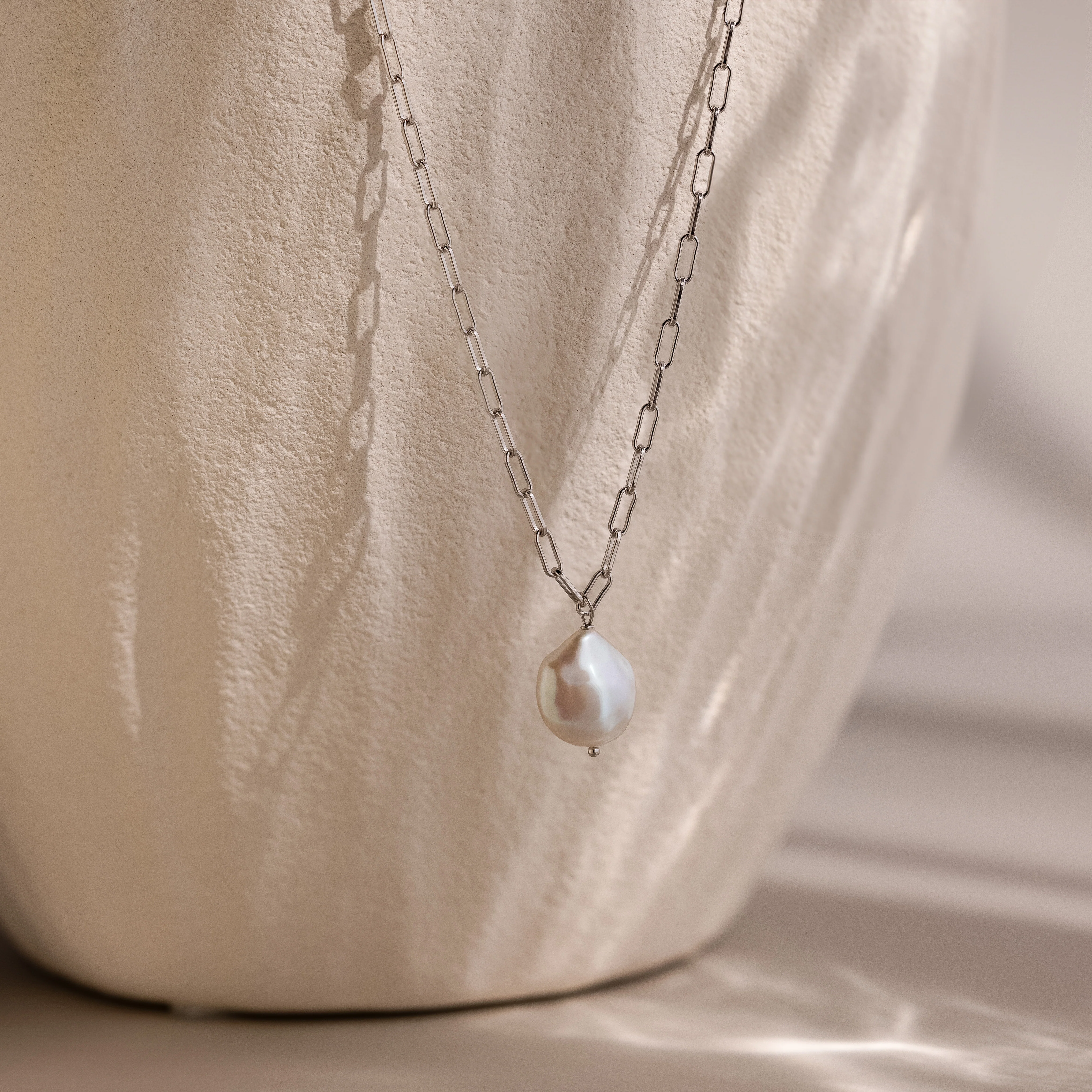 Baroque Pearl Necklace in Silver - Image 3