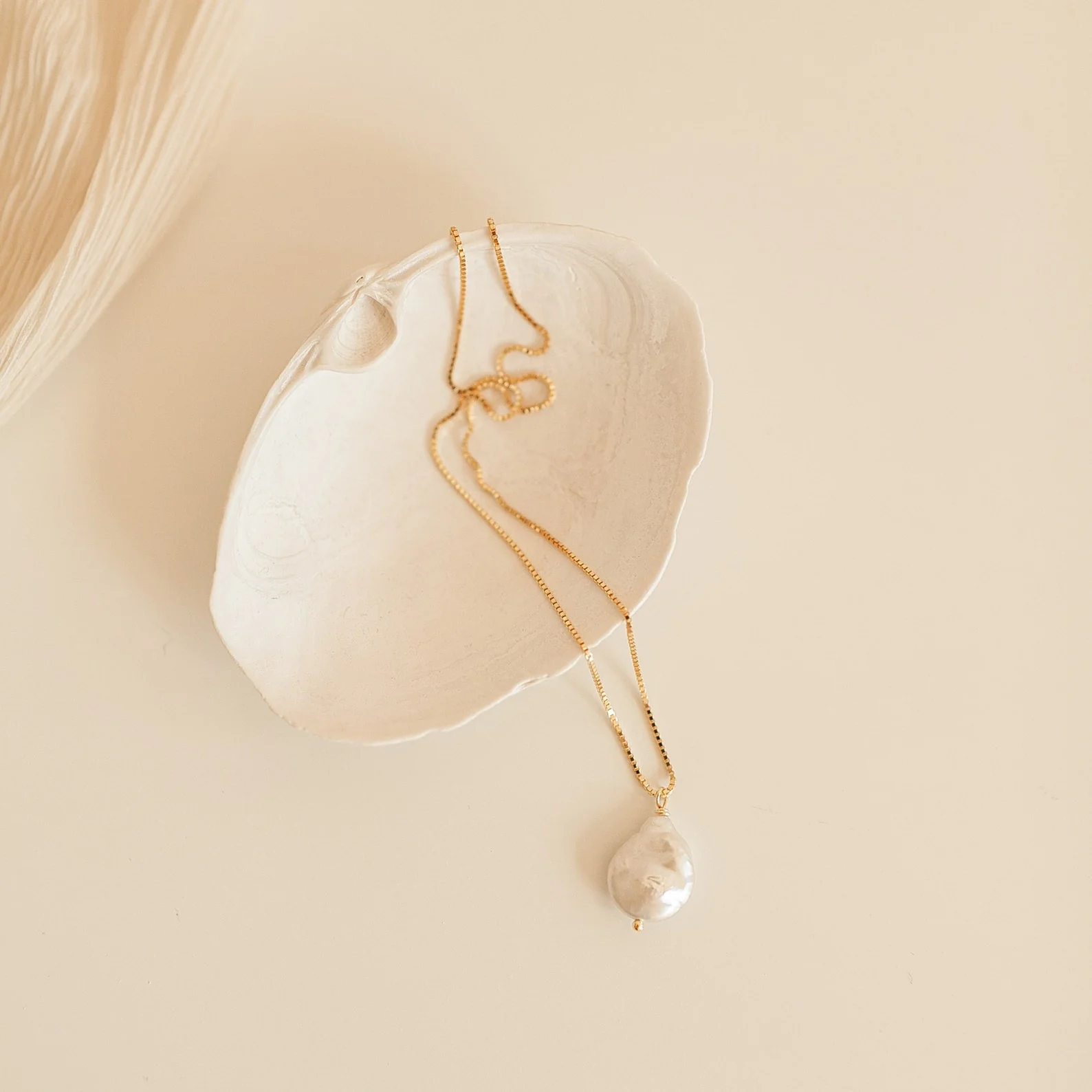 Sadie Pearl Necklace - Image 8