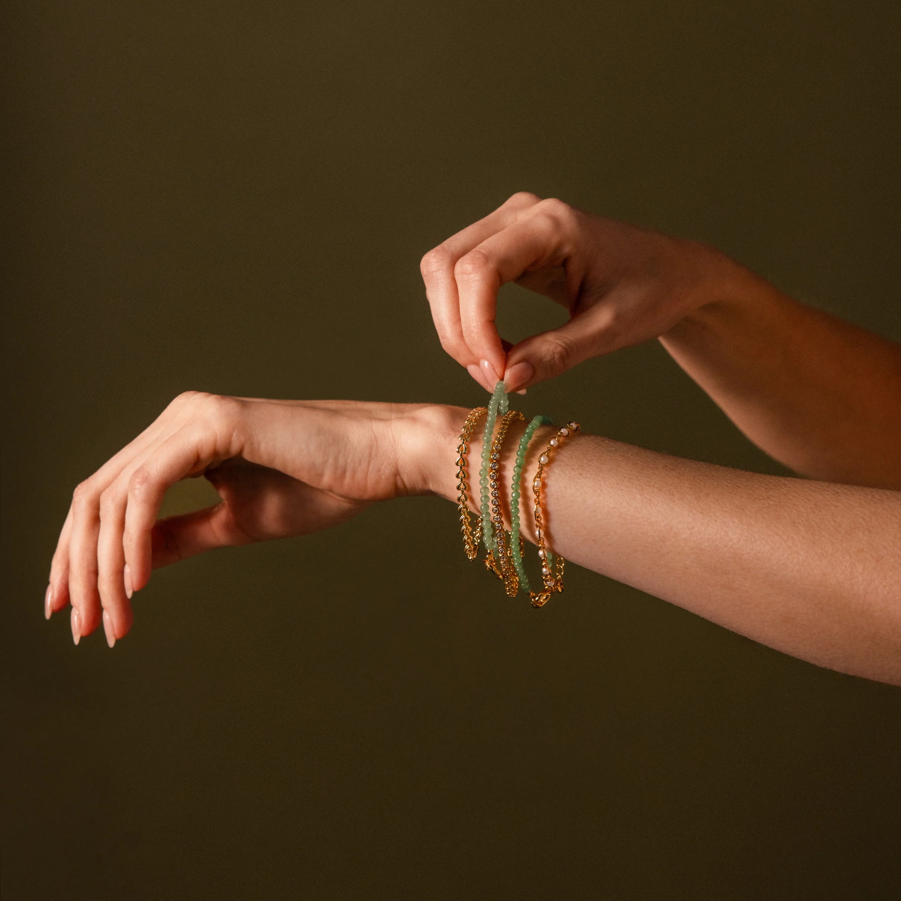 Beaded Jade Charm Bracelet - Image 8