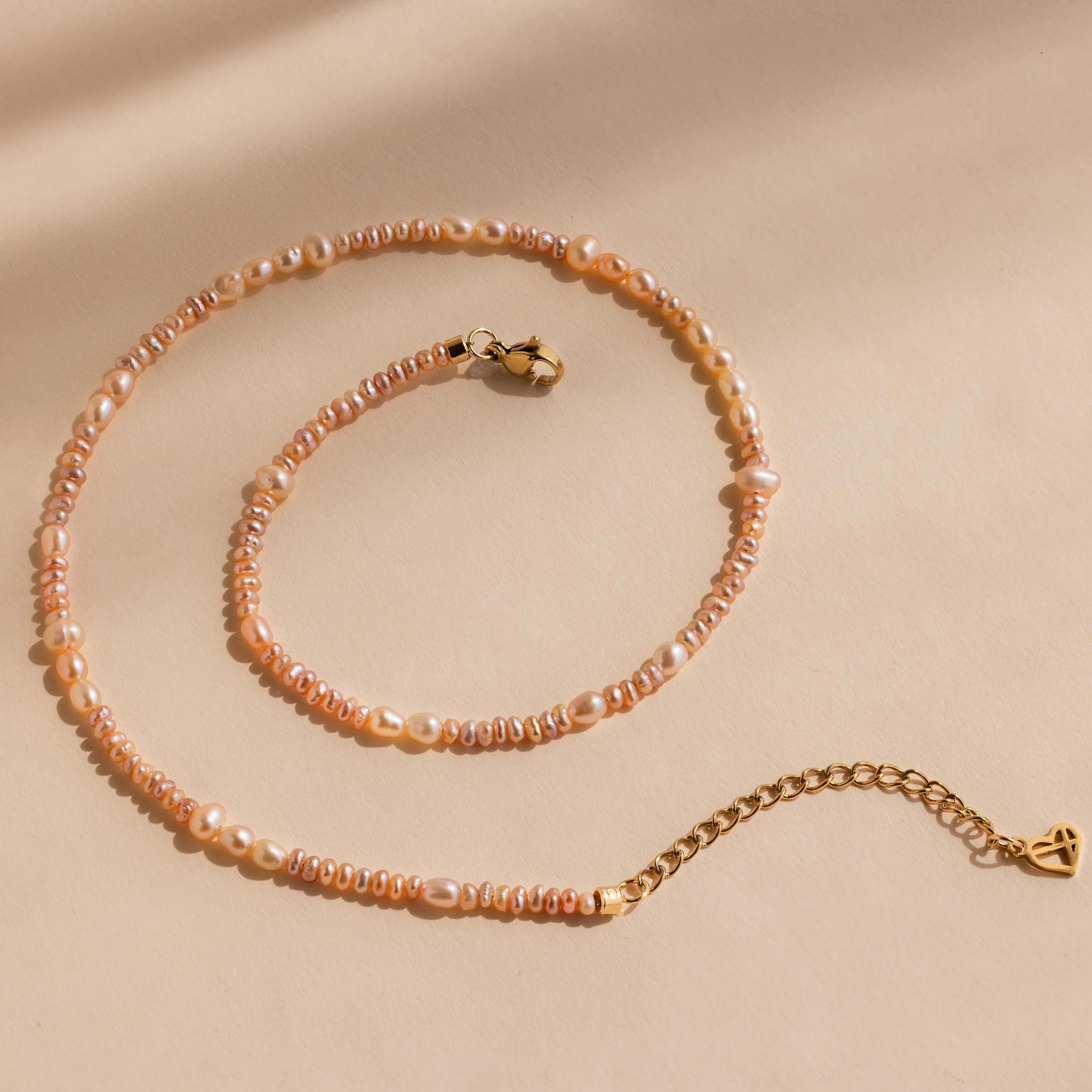 Blush Pearl Beaded Necklace - Image 7