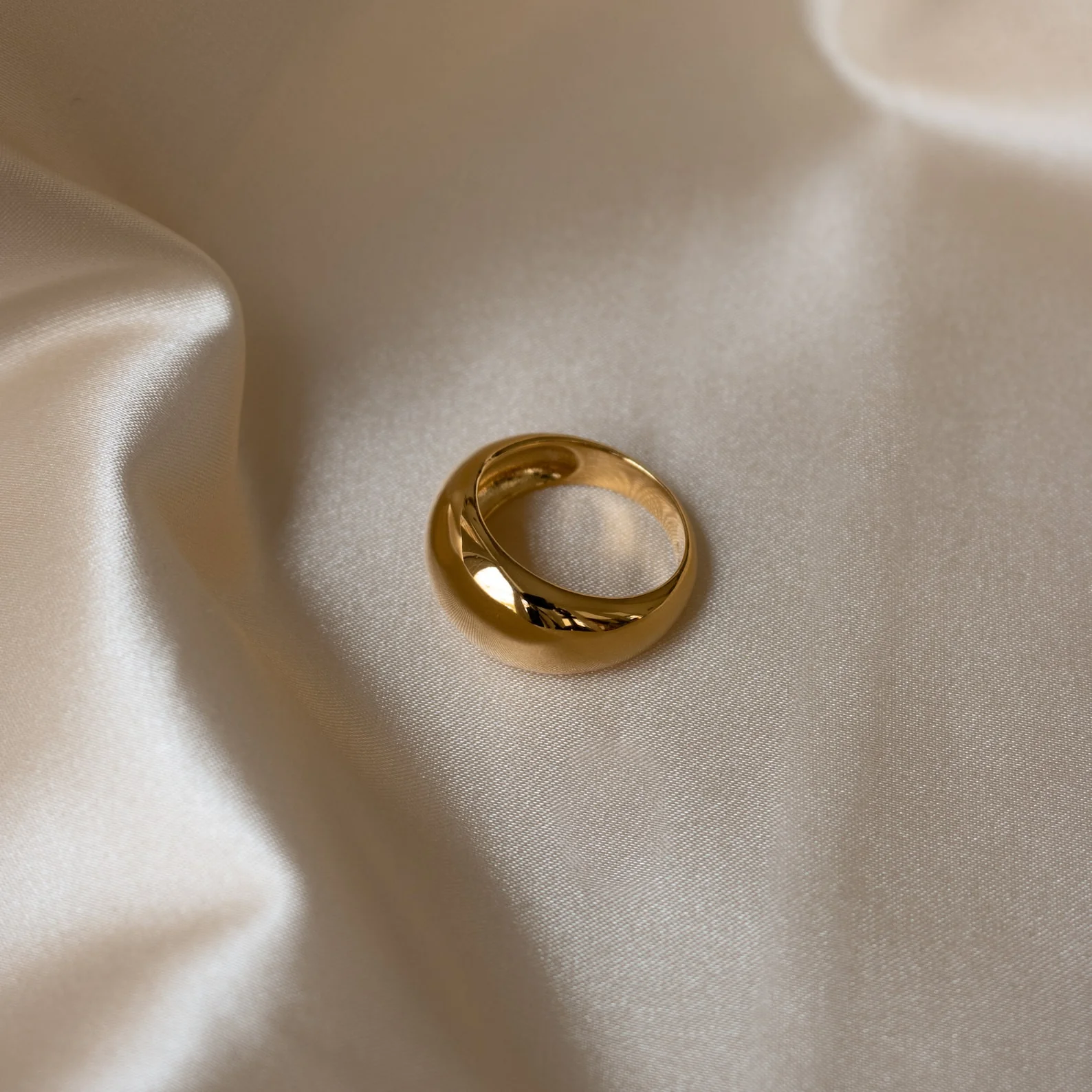 Bold Dome Ring - Image 5