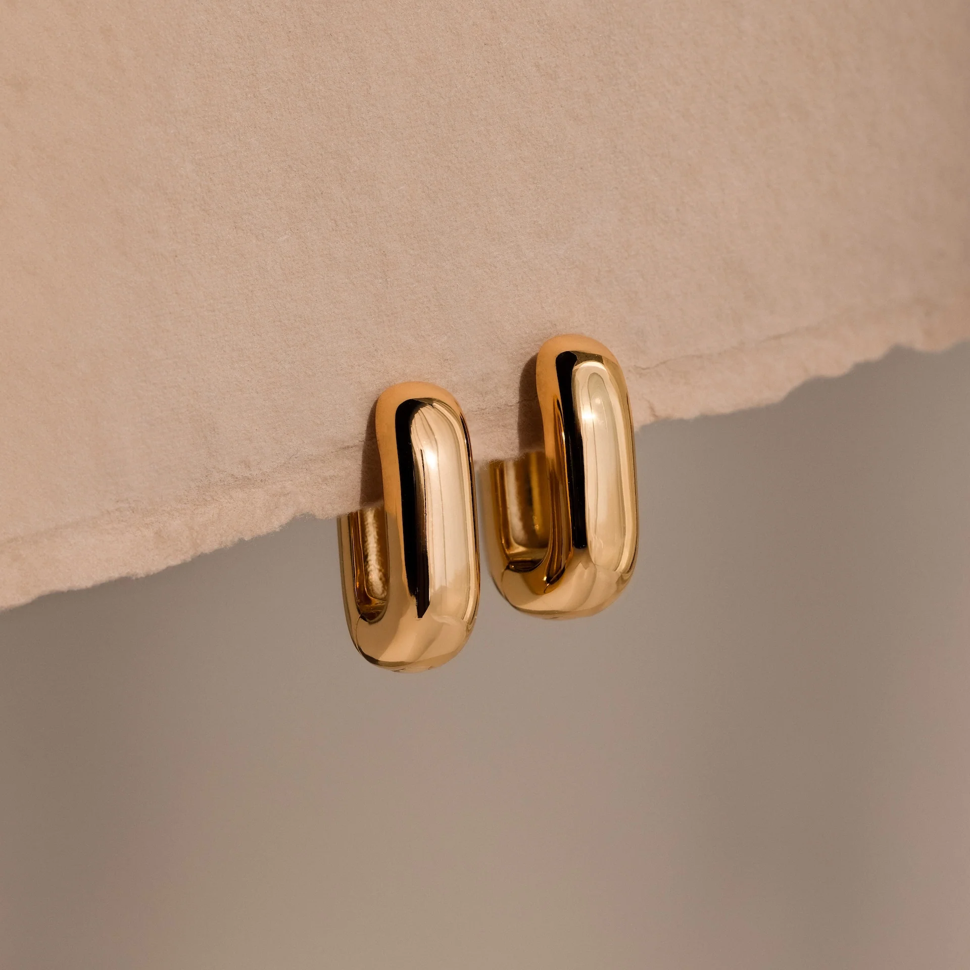 Bold Link Hoops - Image 2