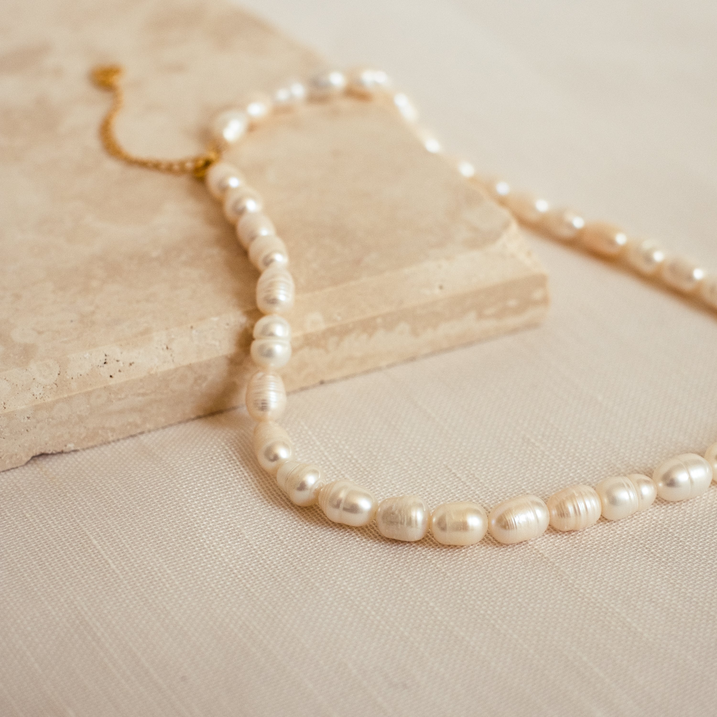 Bold Pearl Necklace - Image 7
