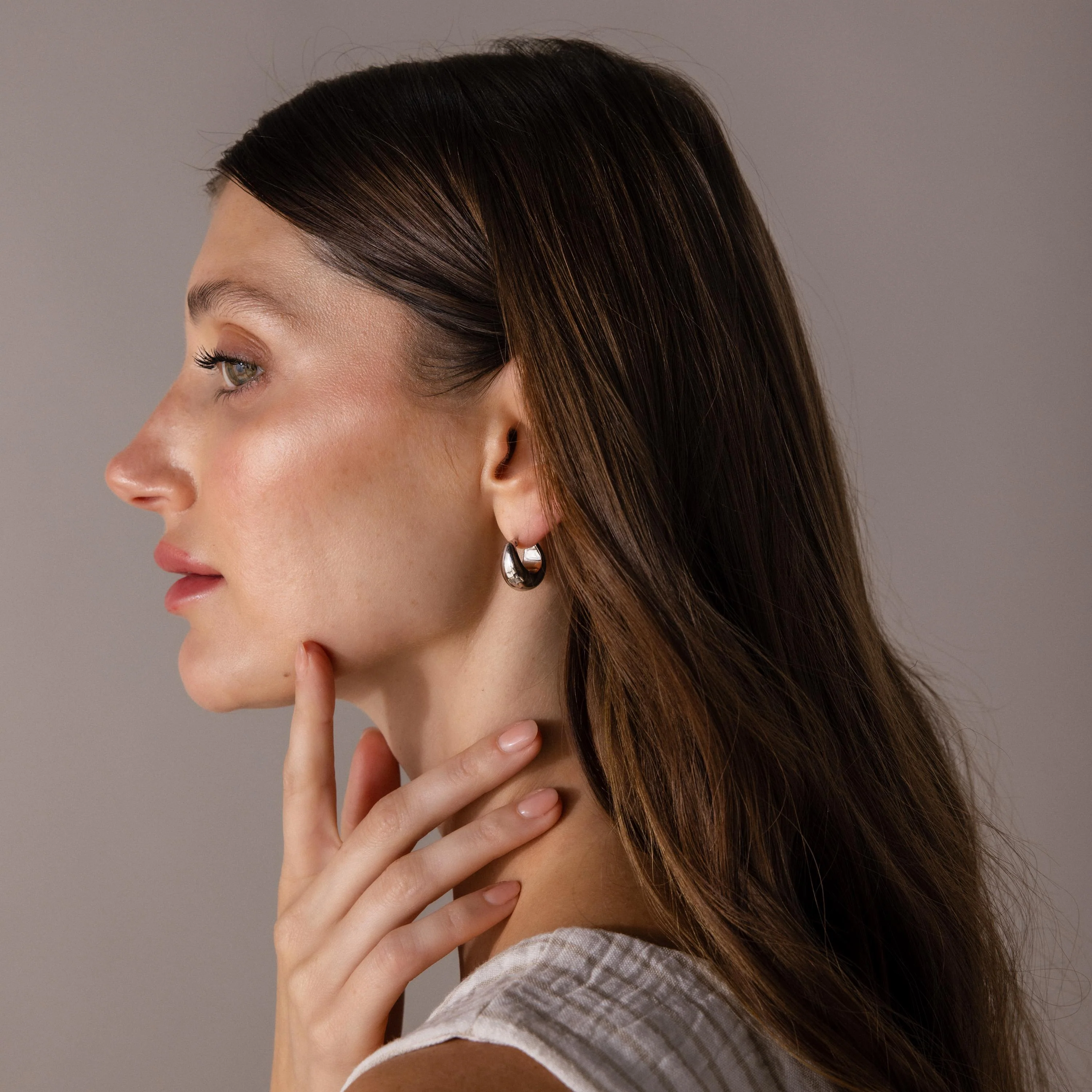 Bold Teardrop Earrings in Silver - Image 4