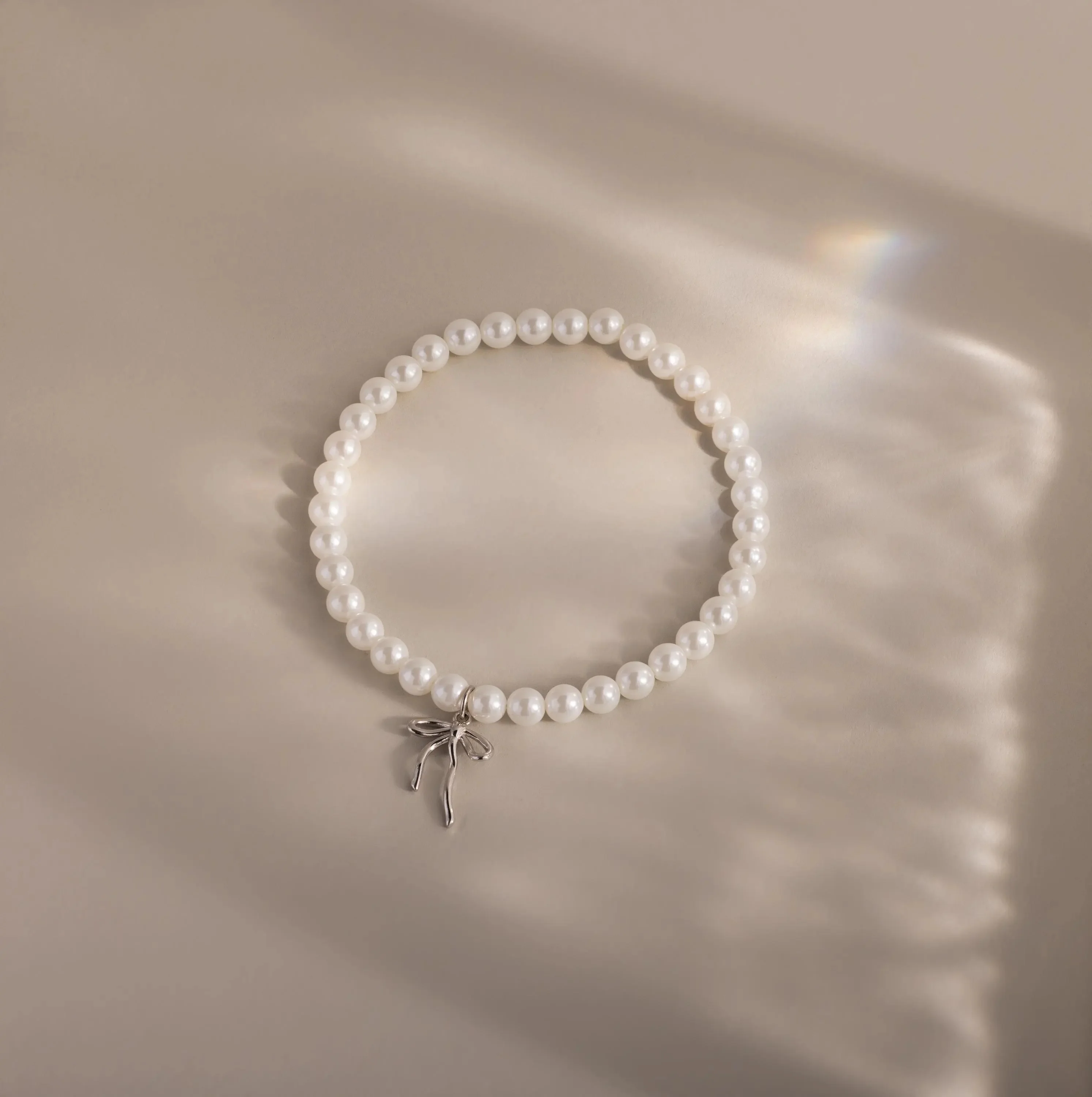 Bow Pearl Bracelet - Image 5