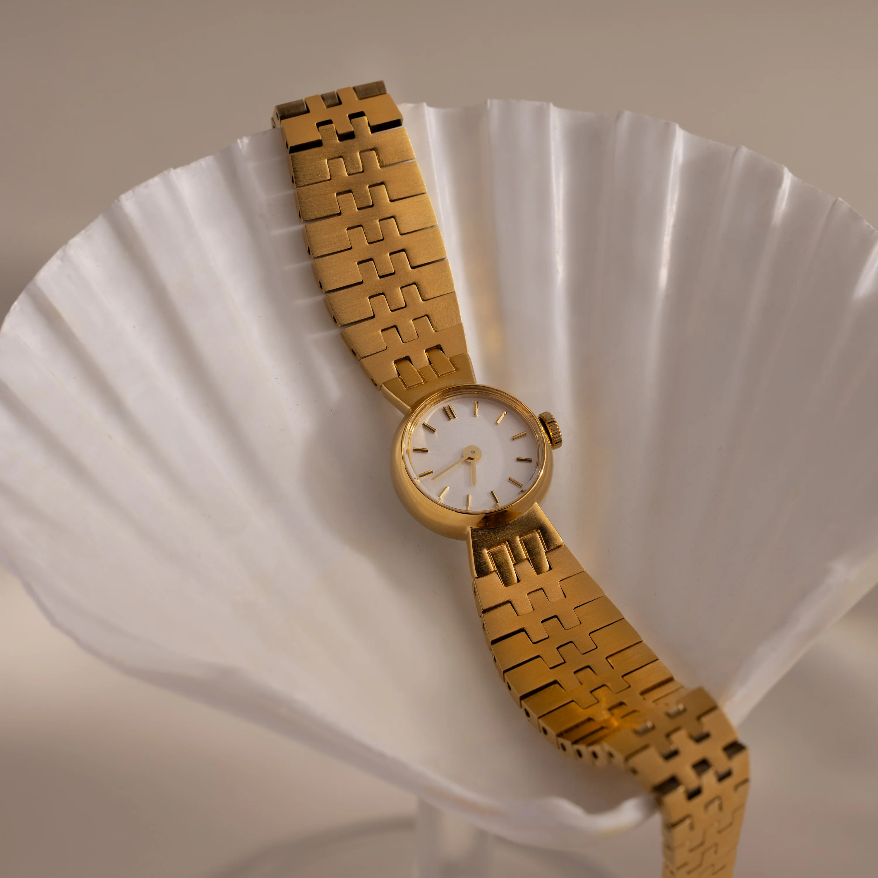 Brick Link Timepiece - Image 3