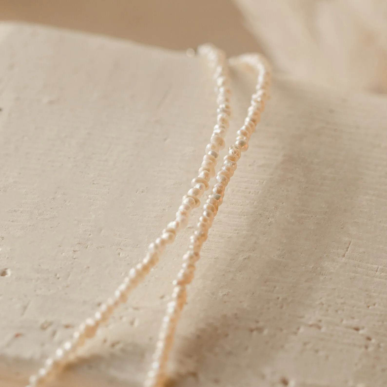 Brinley Pearl Choker in 18K Gold - Image 3