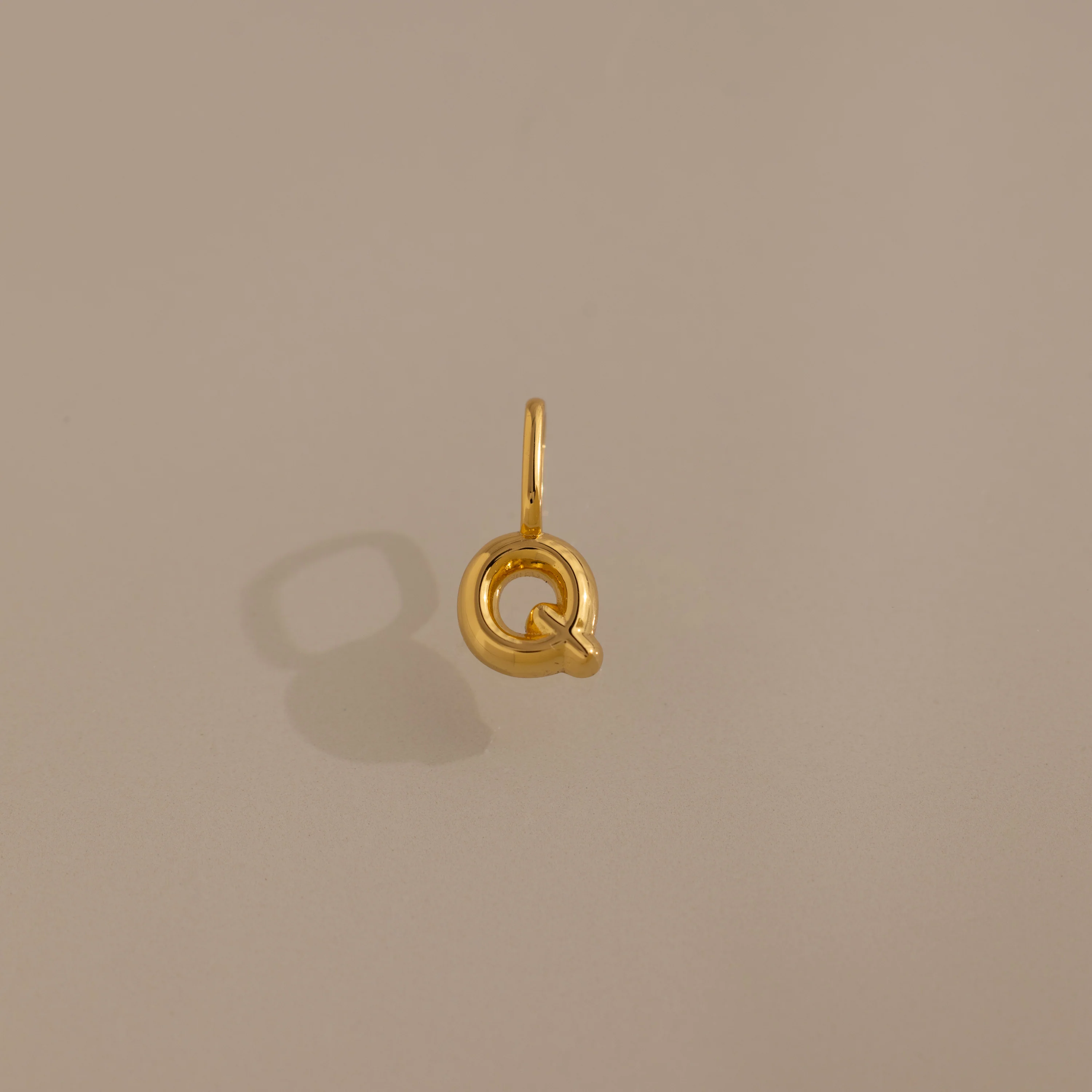 Bubble Letter Charm in 18K Gold - Image 20