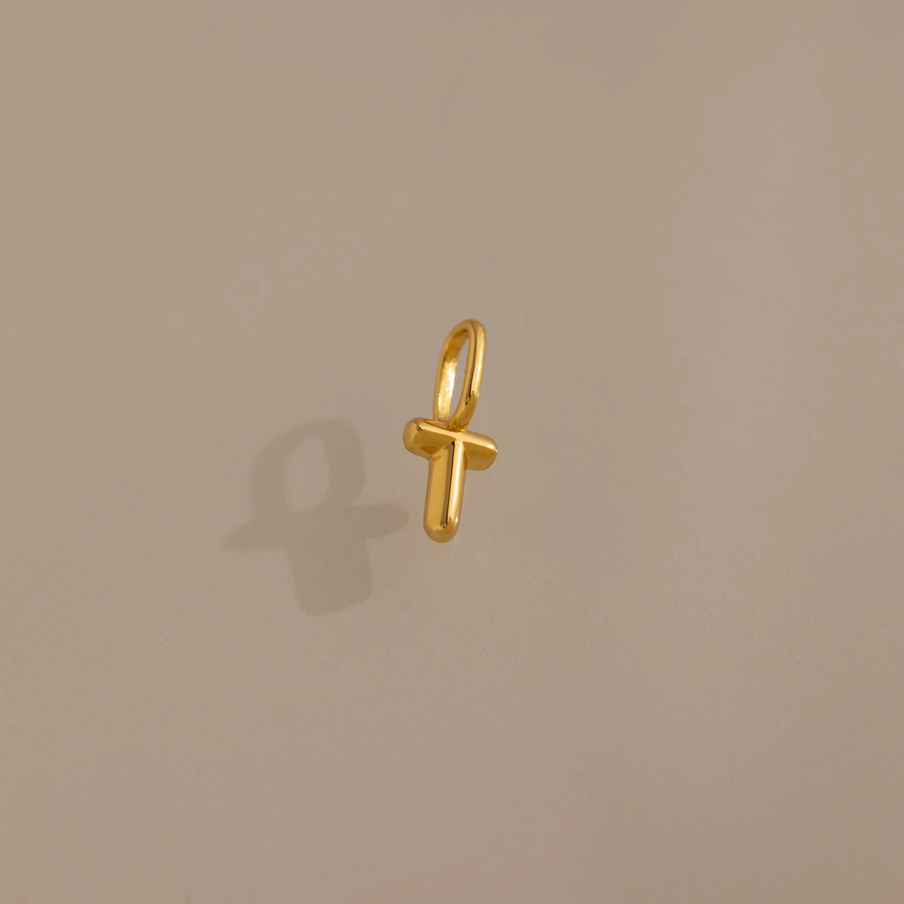 Bubble Letter Charm in 18K Gold - Image 23