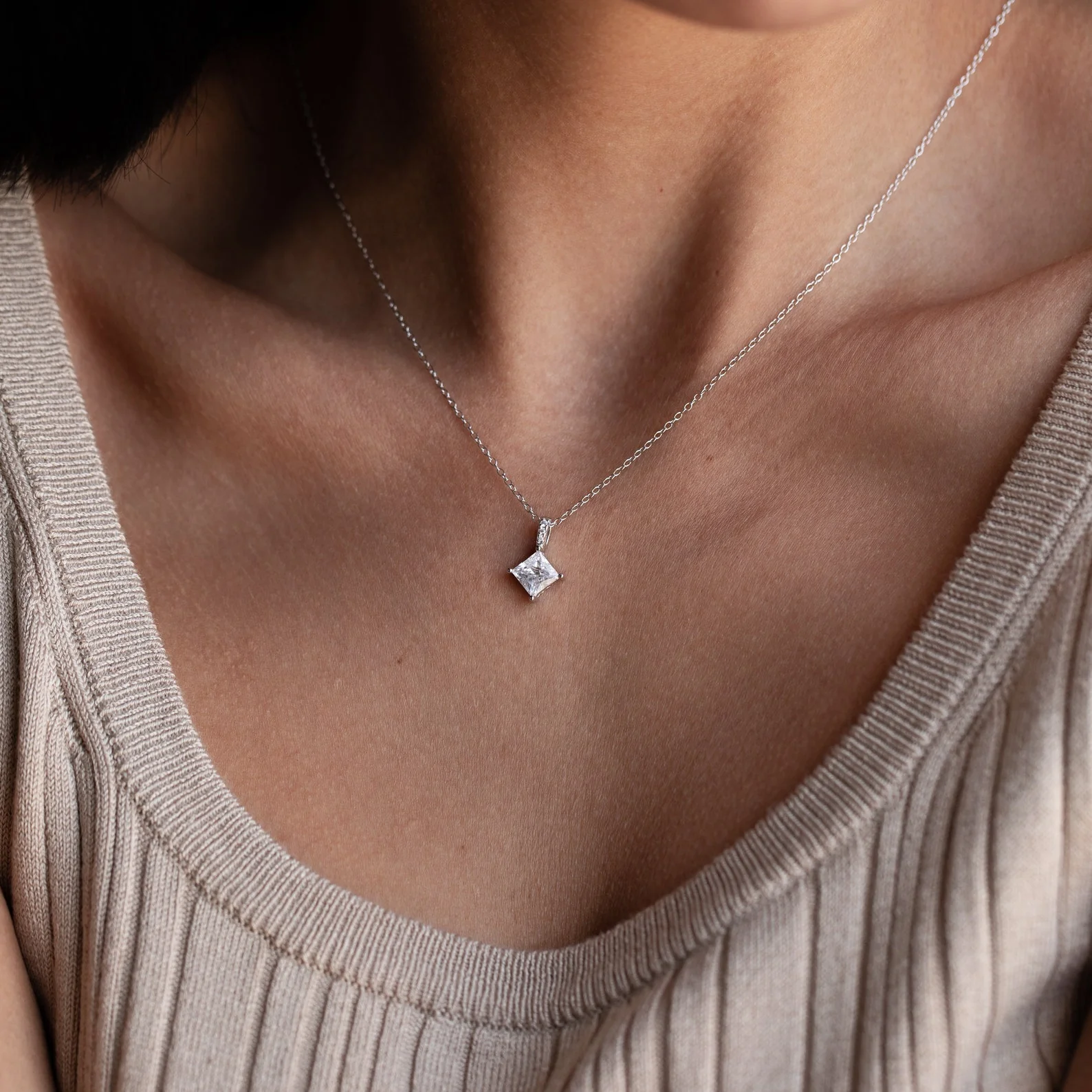 Carina Diamond Necklace - Image 5