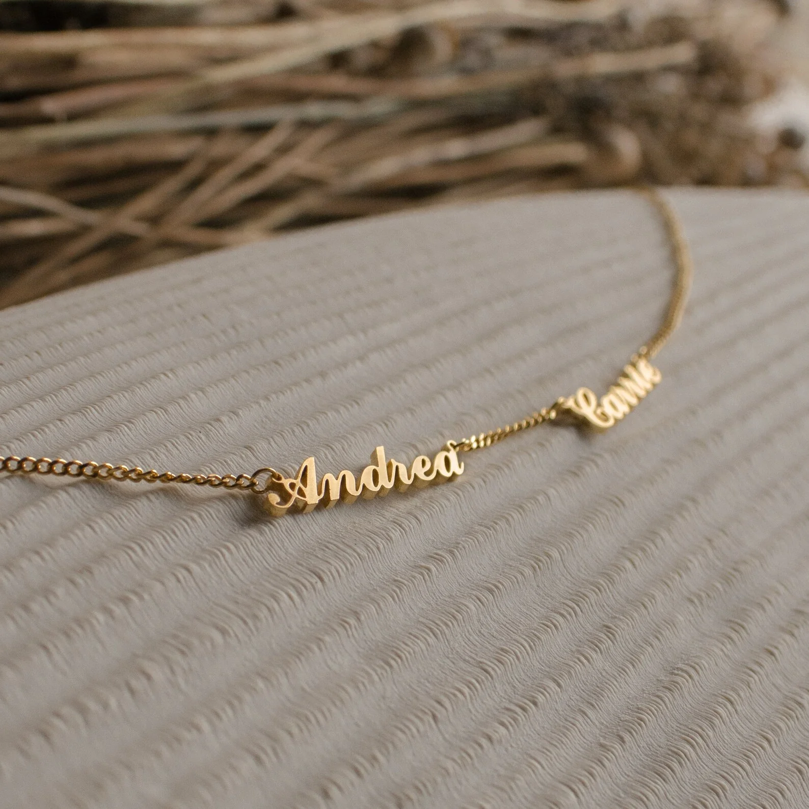 Carrie Multiple Name Necklace in Curb Chain - Image 2