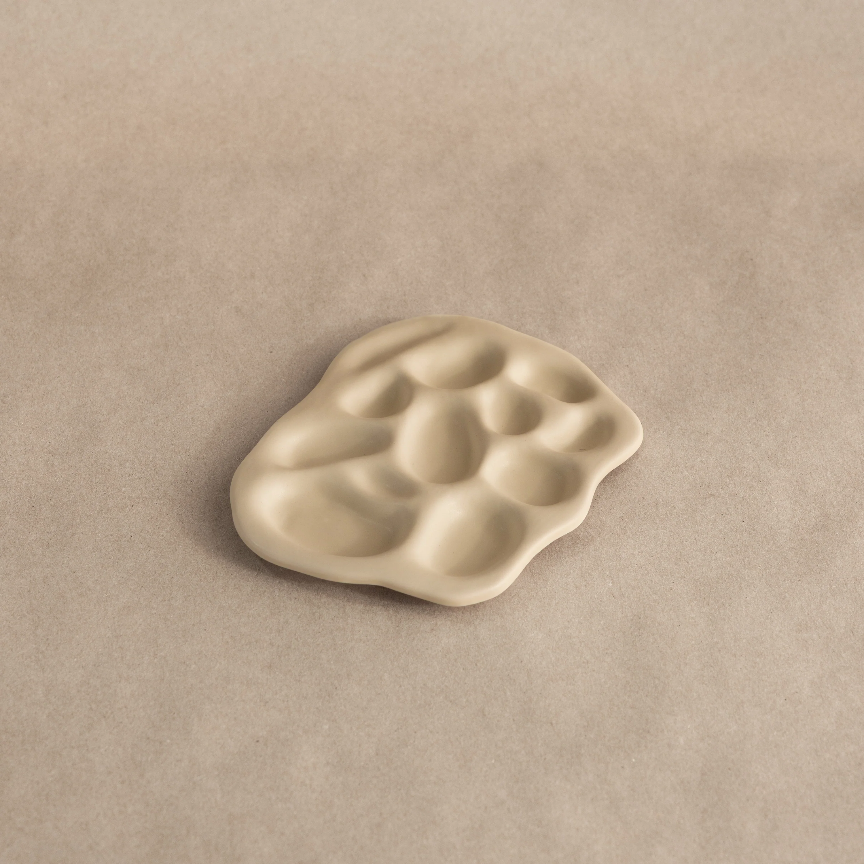 Ceramic Treasure Trove Jewelry Dish - Image 4