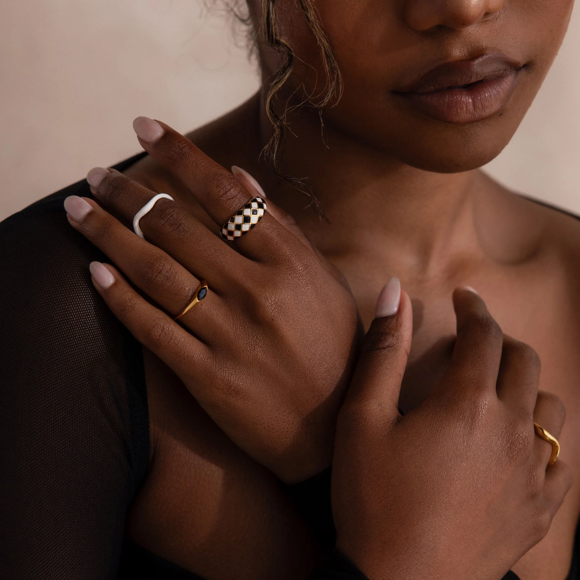 Checkered Dome Ring - Image 8