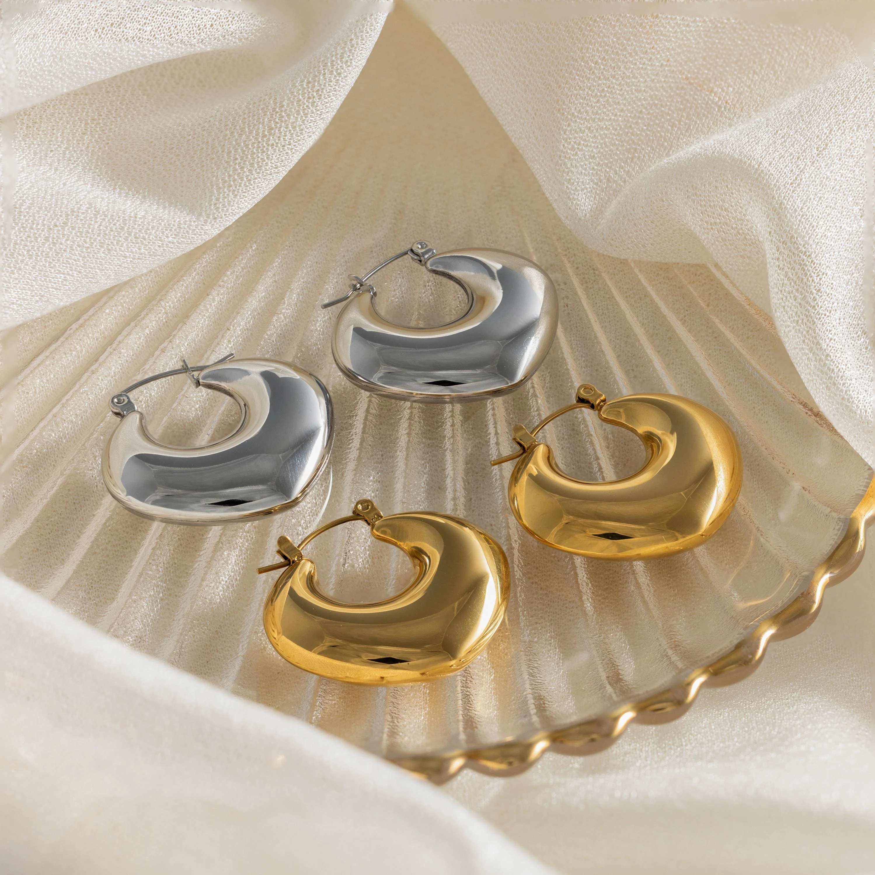Chunky Curvy Hoops - Image 5