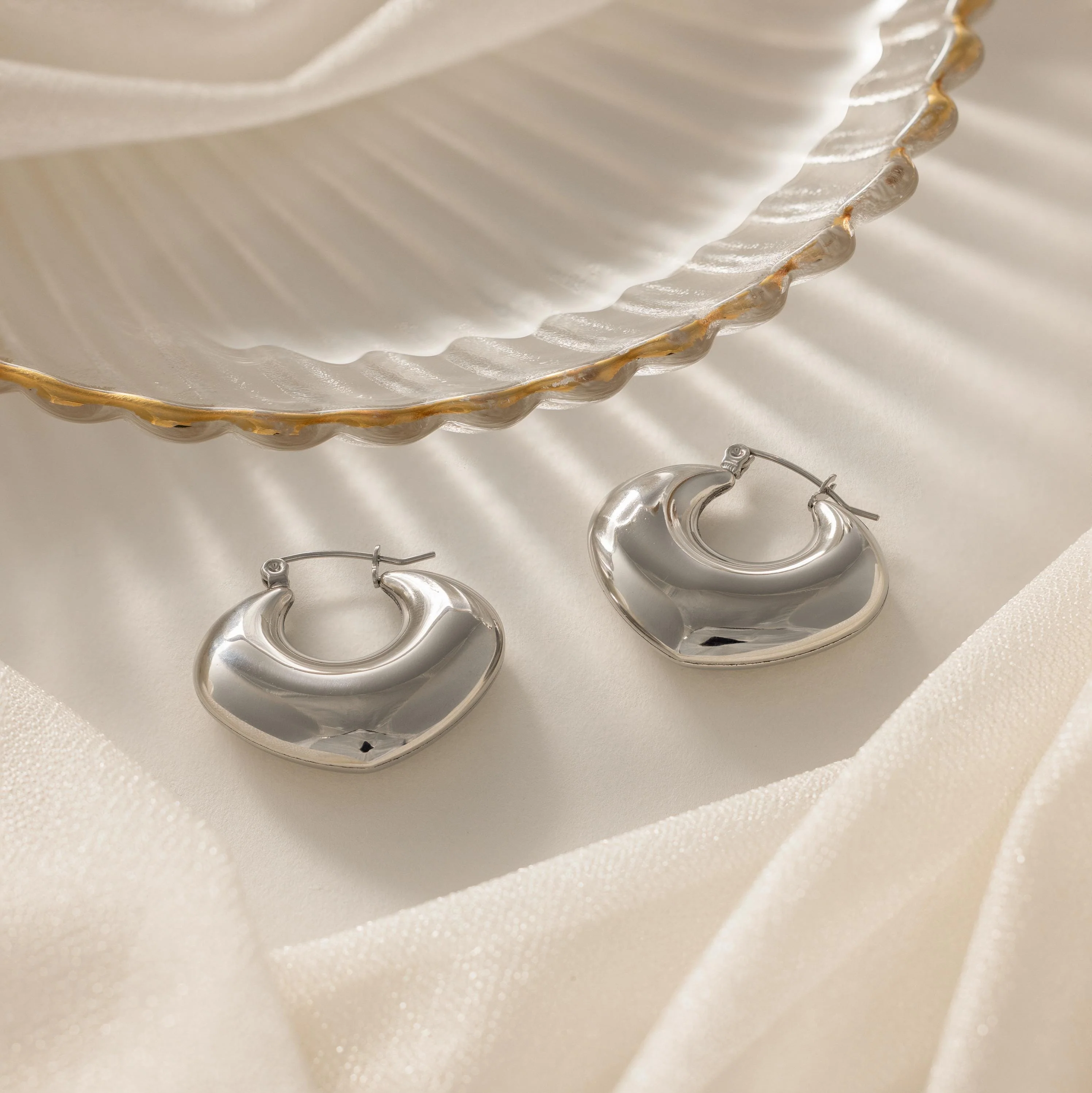Chunky Curvy Hoops - Image 7