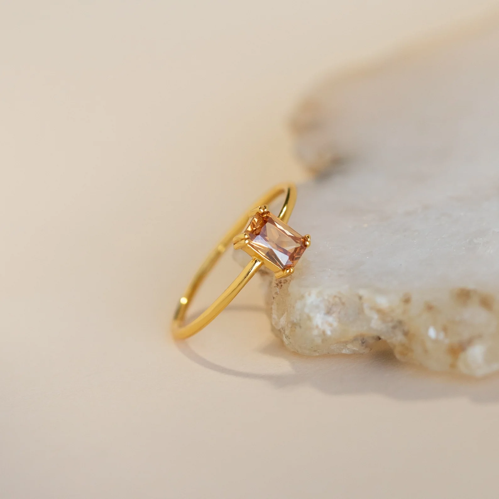 Citrine Emerald Ring - Image 4