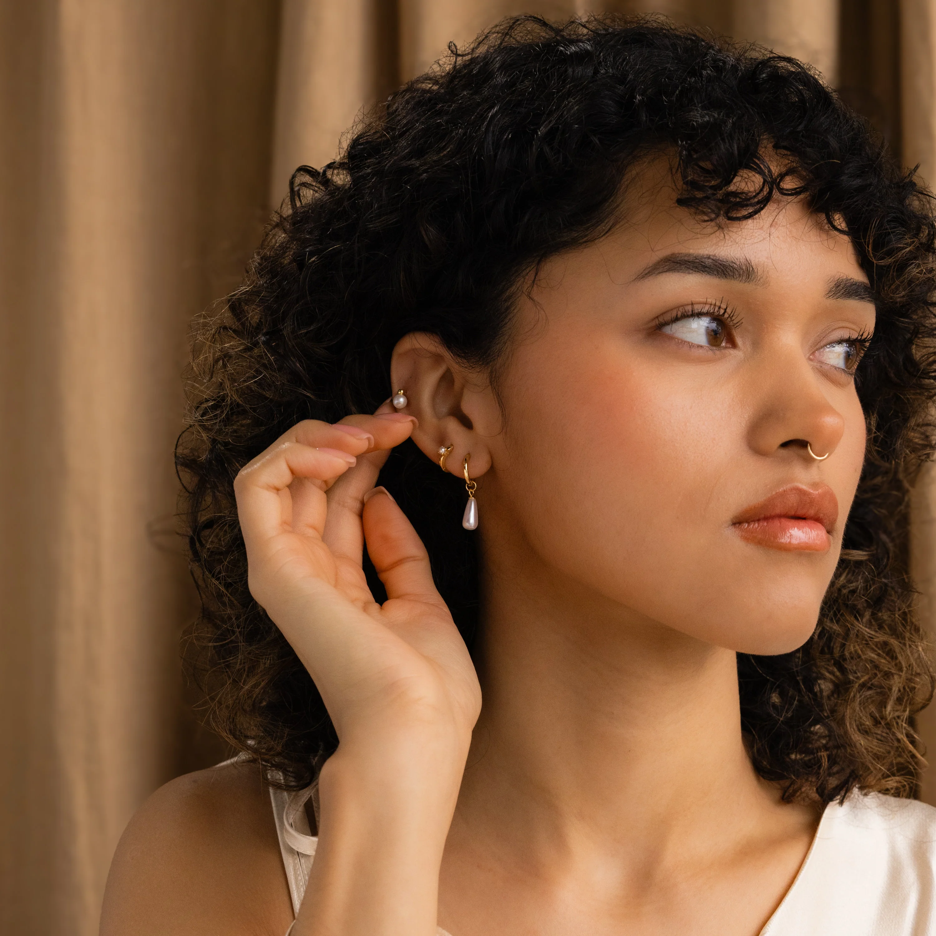 Classic Pearl Studs - Image 6