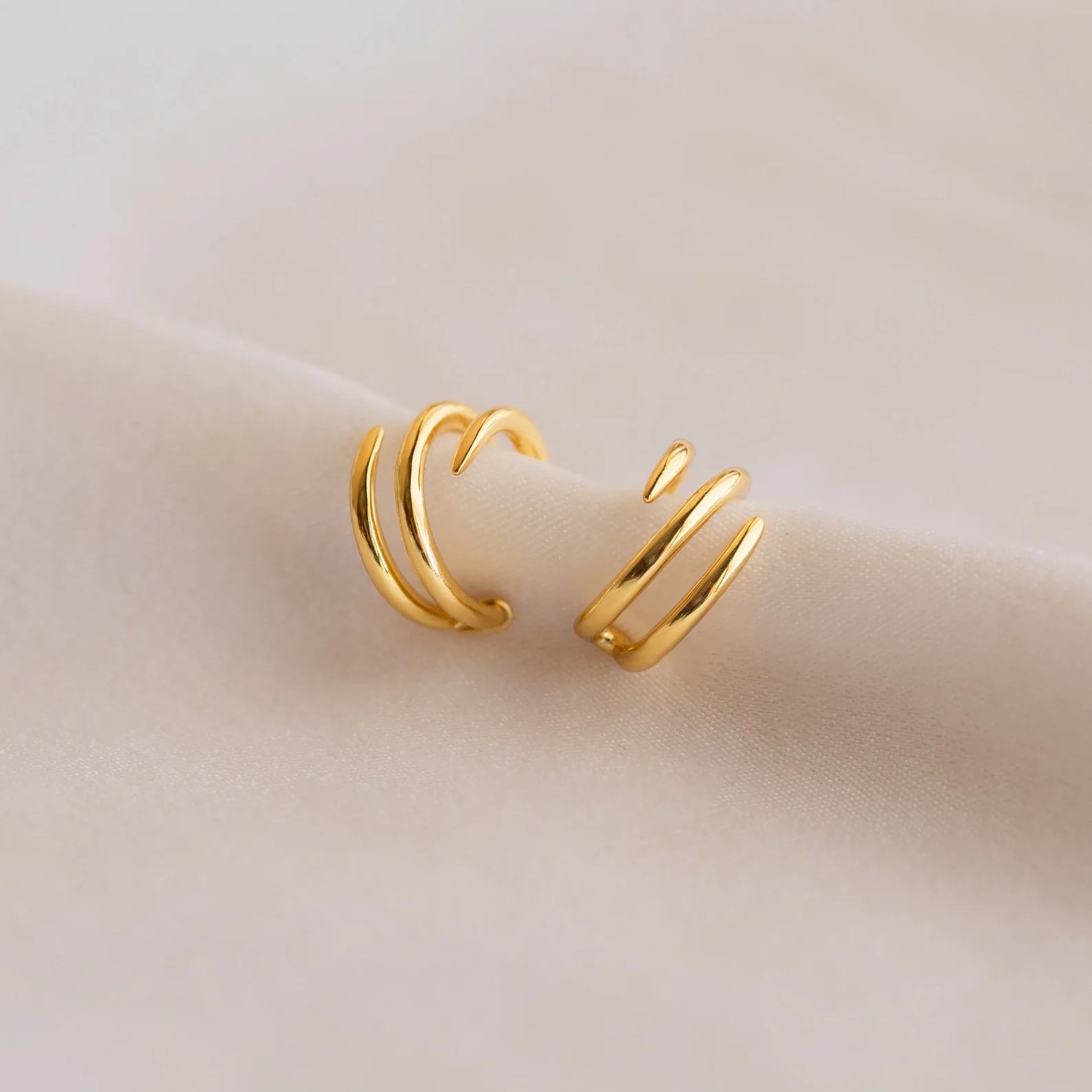 Claw Ear Cuffs - Image 2