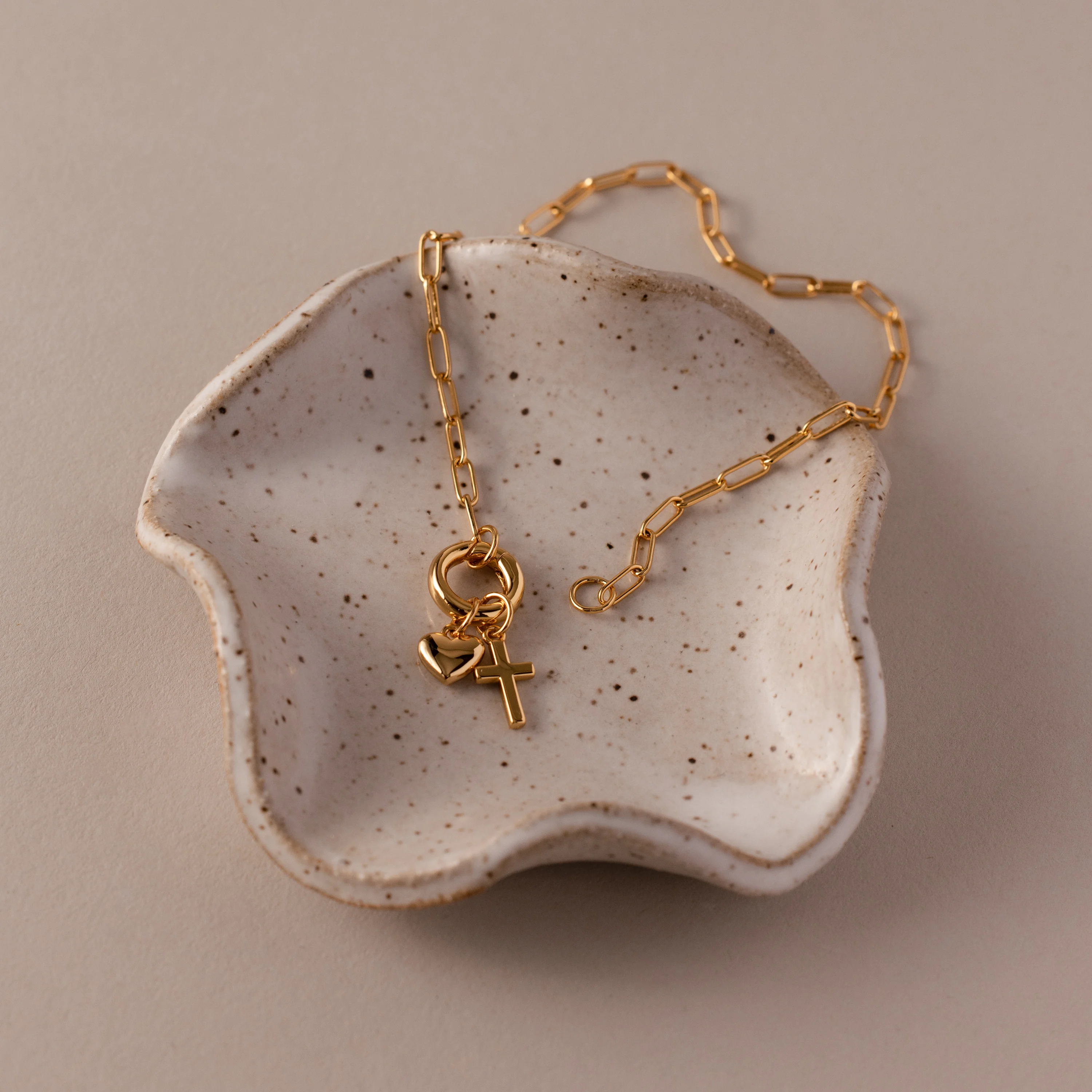 Cross & Heart Charm Bracelet in 18K Gold - Image 5