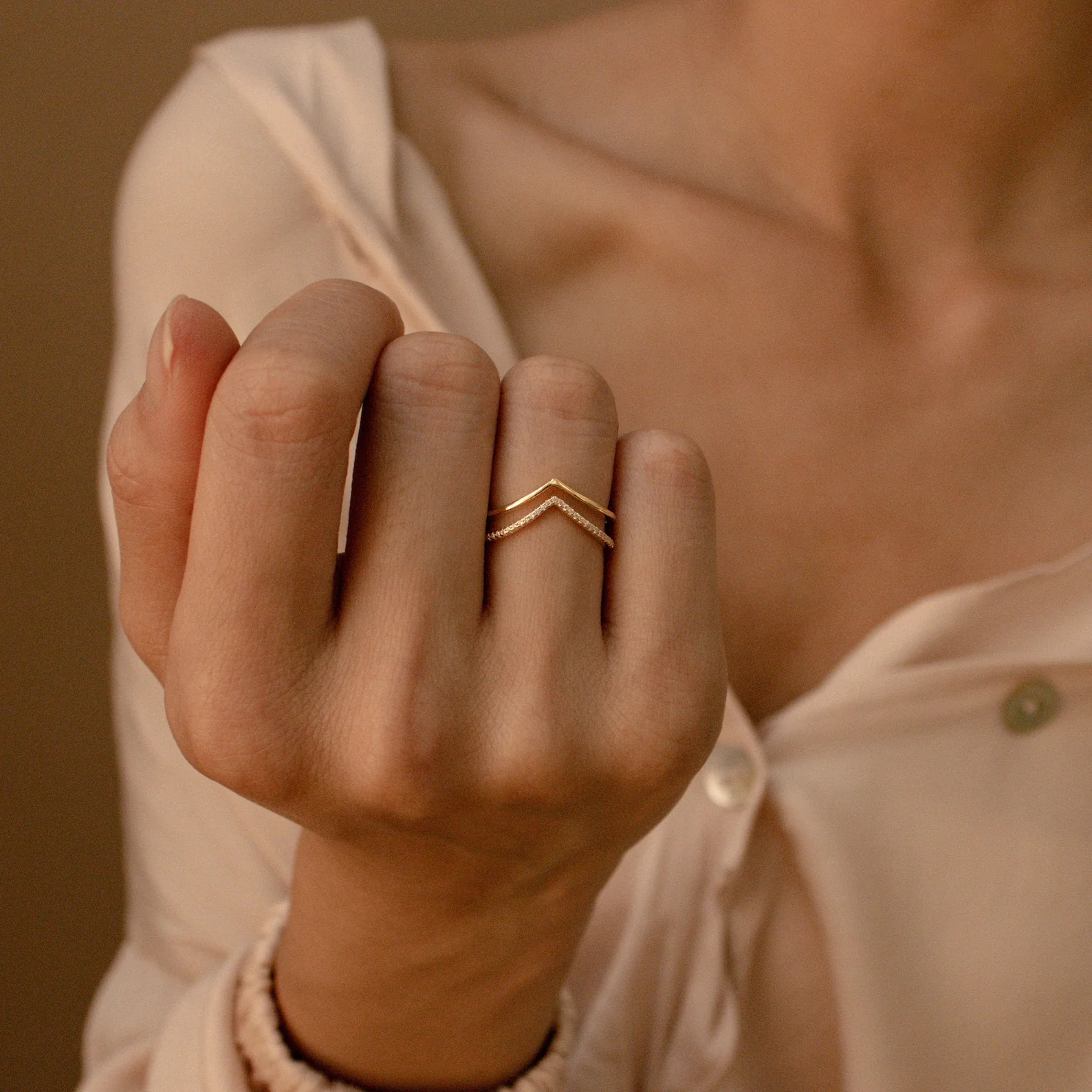 Curve Stacking Set in 18K Gold - Image 2