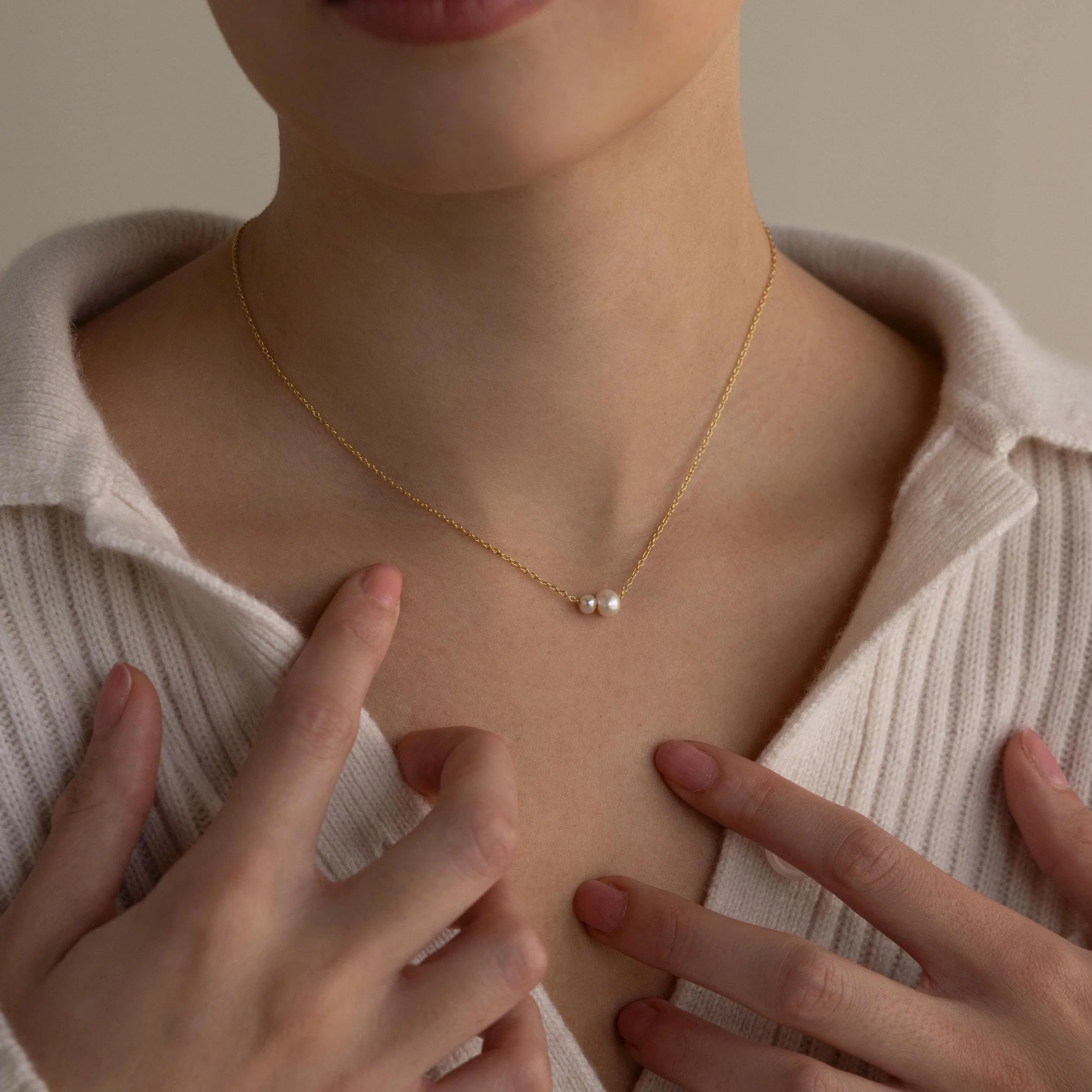 Dainty Duo Pearl Necklace in 18K Gold - Image 4