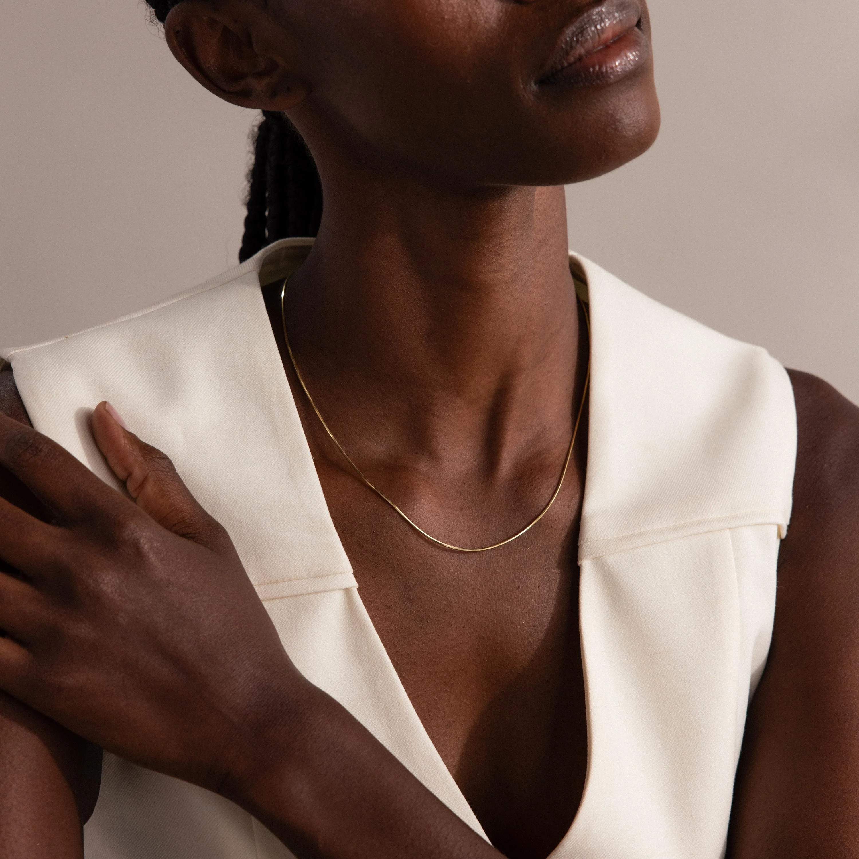 Dainty Herringbone Necklace in 18K Gold - Image 4