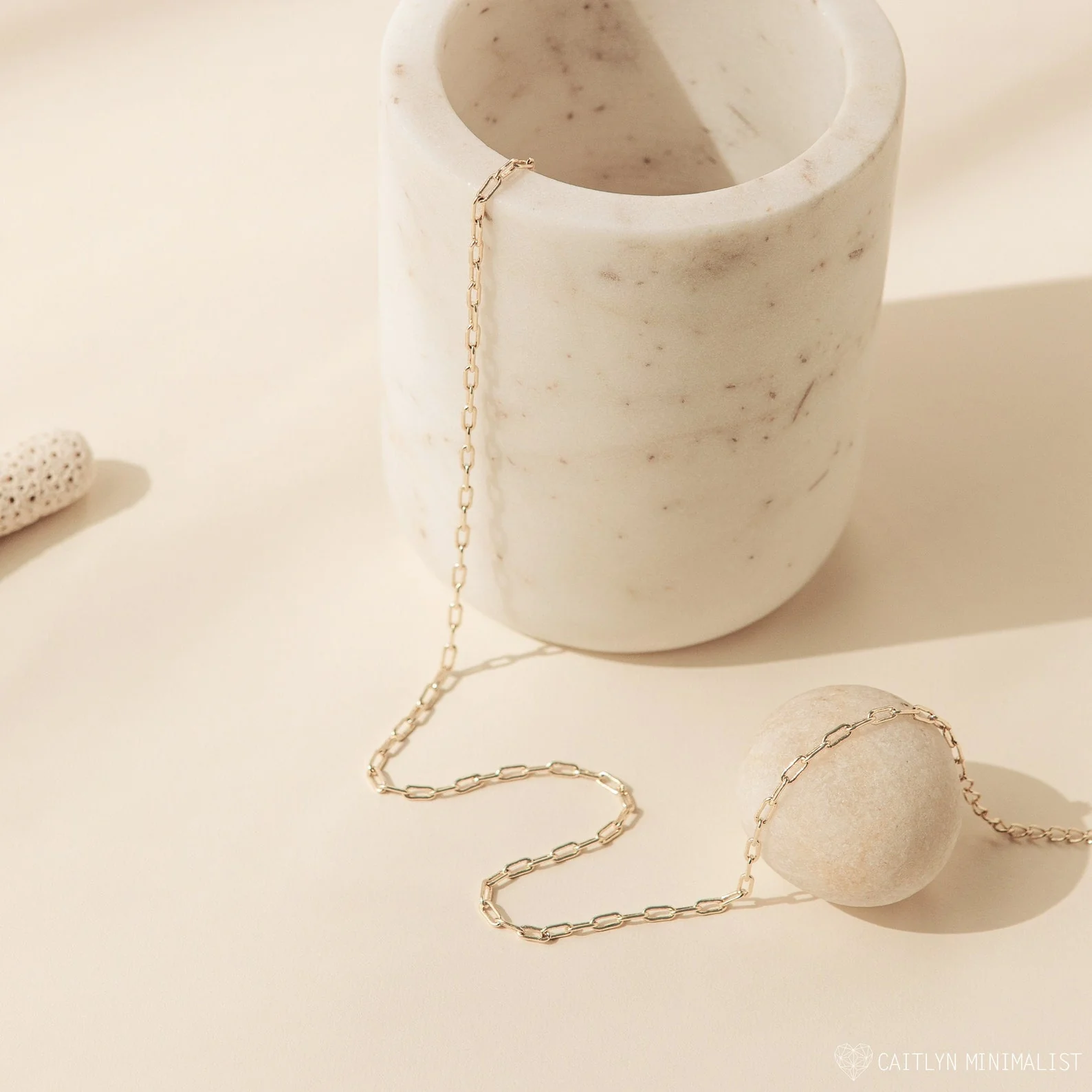 Dainty Link Chain Necklace in 18K Gold - Image 3