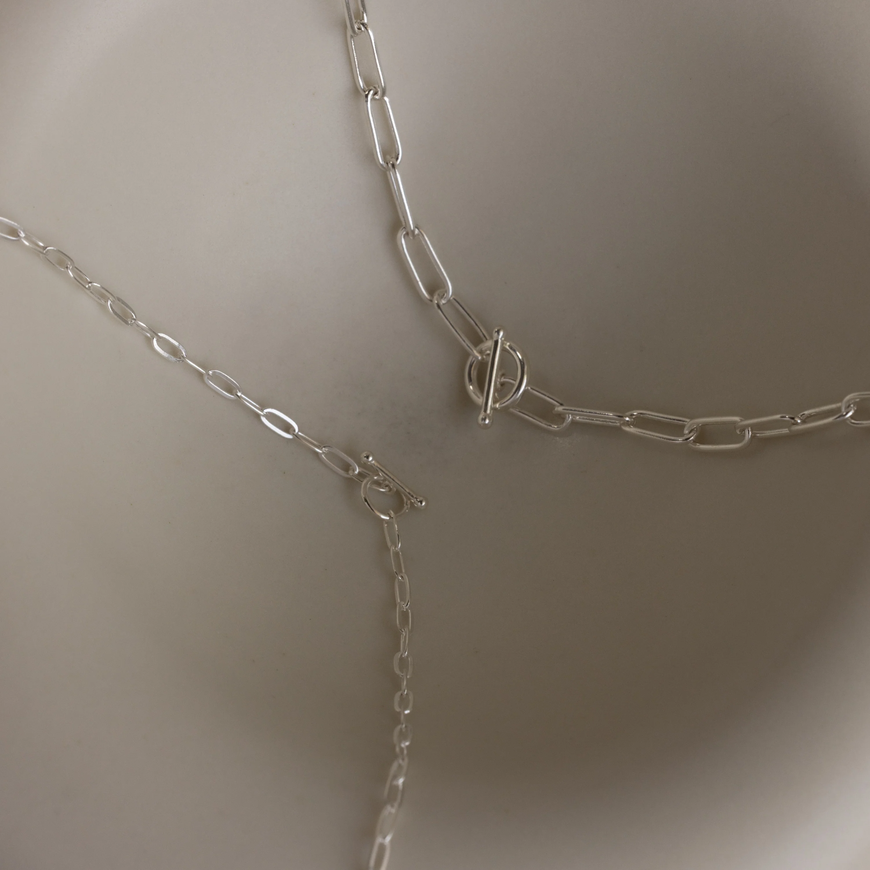 Dainty Link Chain Necklace in Silver - Image 3