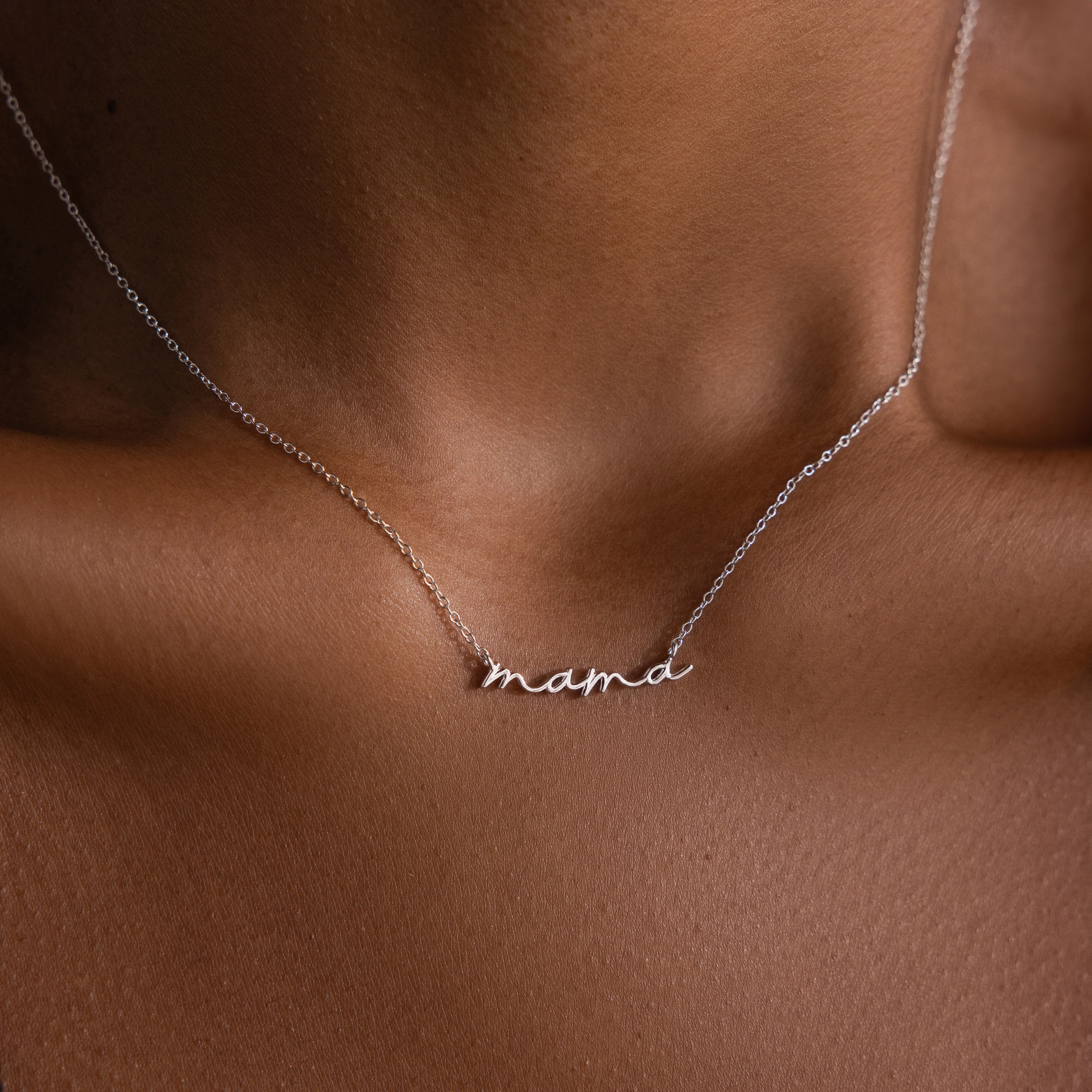 Dainty Mama Necklace - Image 4