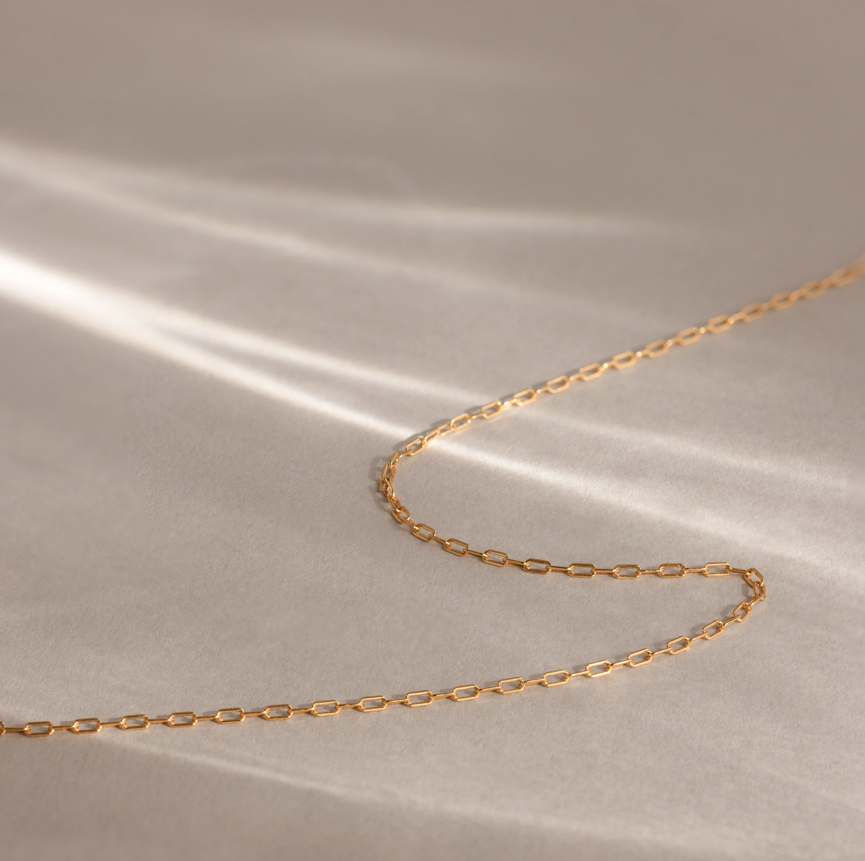 Dainty Paperclip Necklace in 18K Gold - Image 3