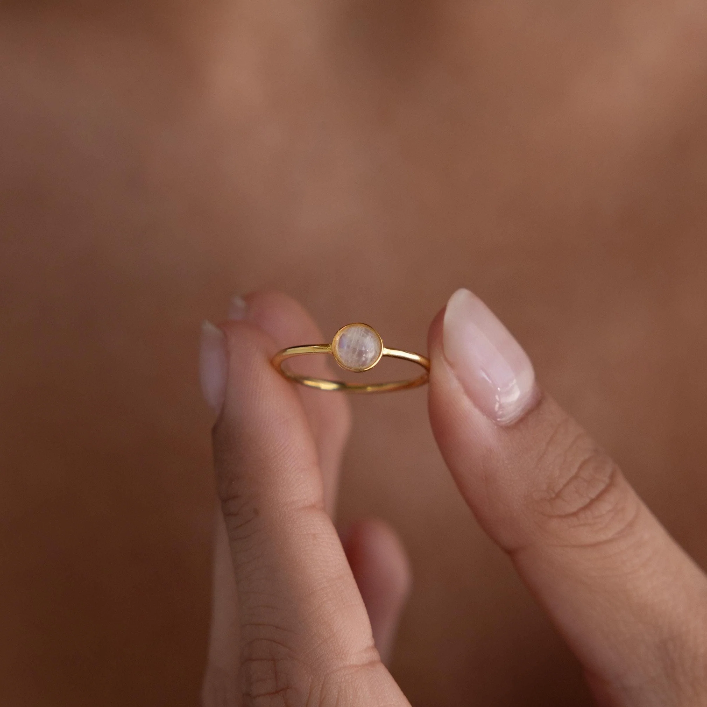 Dainty Round Moonstone Ring - Image 8