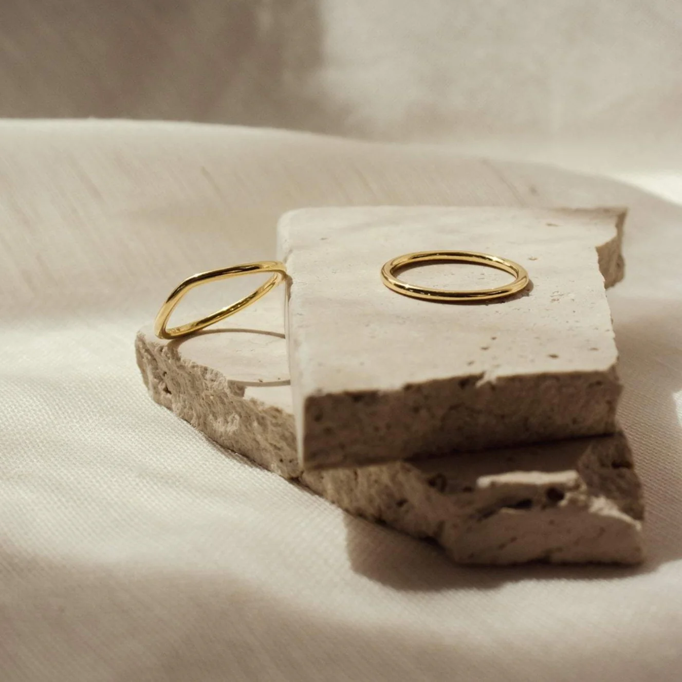 Dainty Wave Band - Image 5