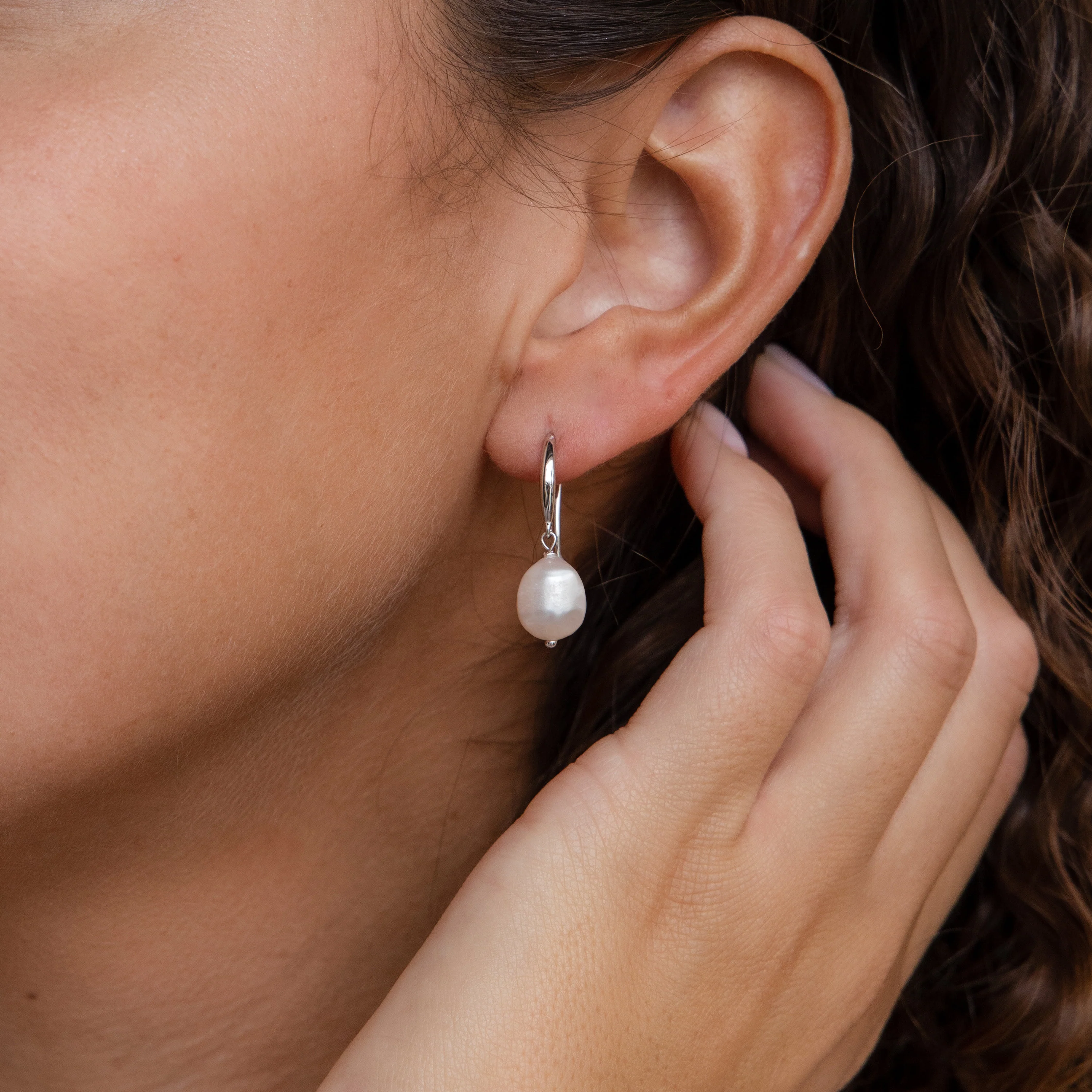 Dangling Pearl Drop Earrings - Image 4