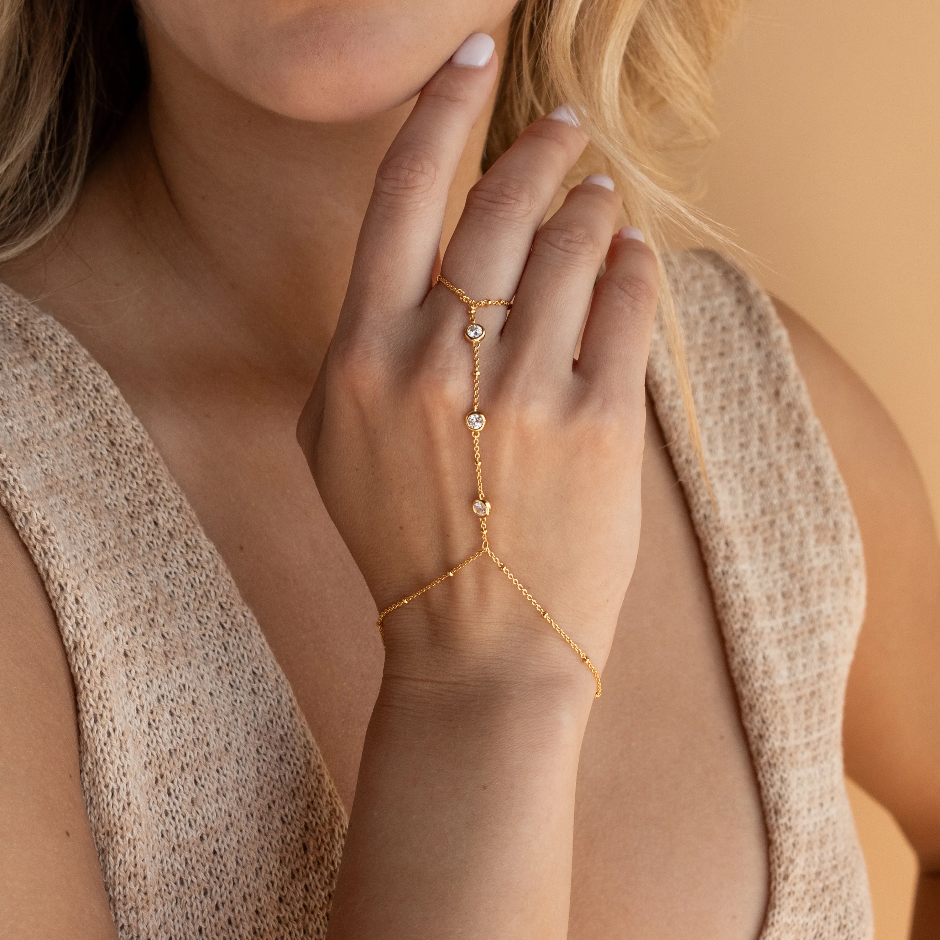 Diamond Bezel Hand Chain - Image 3