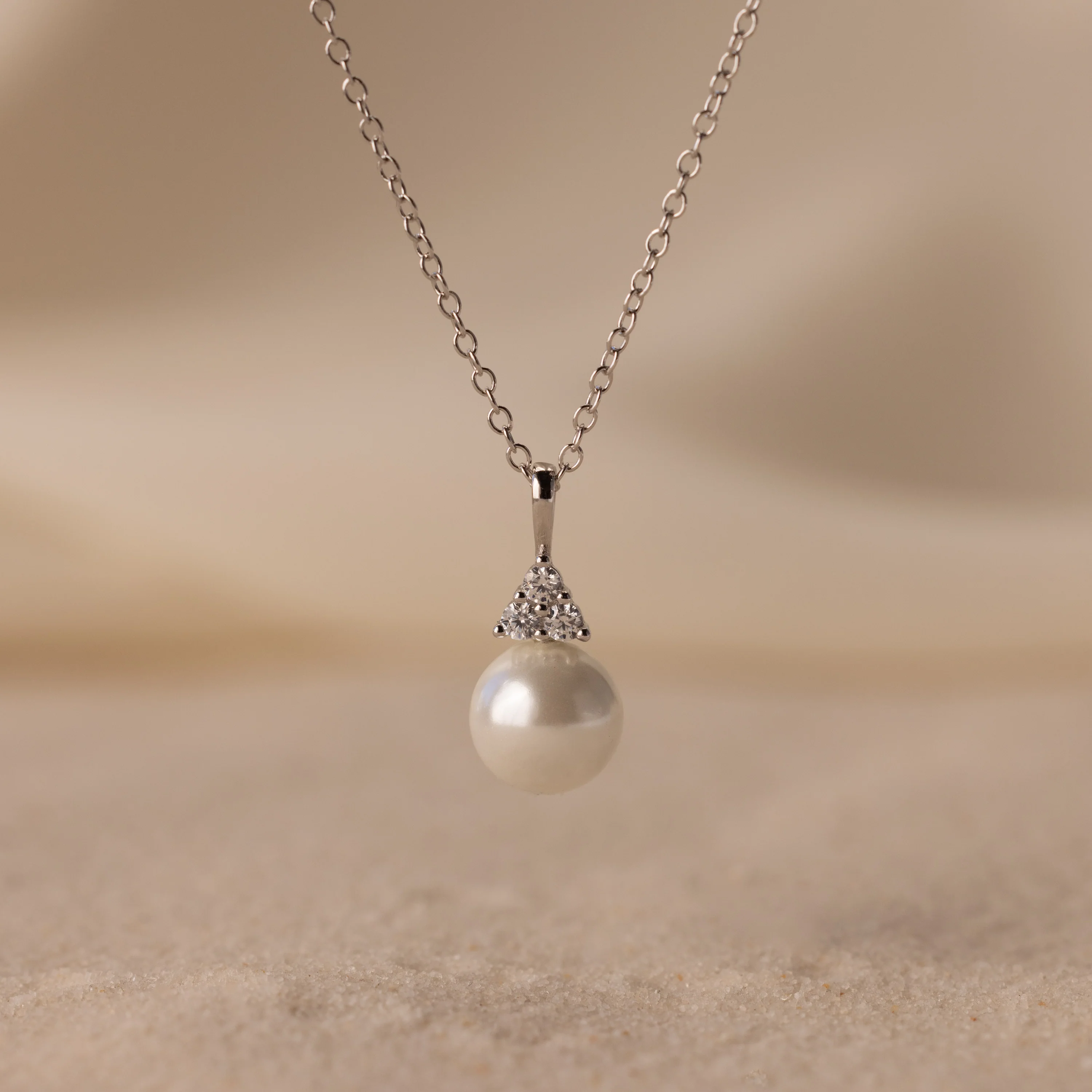 Diamond Halo Pearl Necklace - Image 2